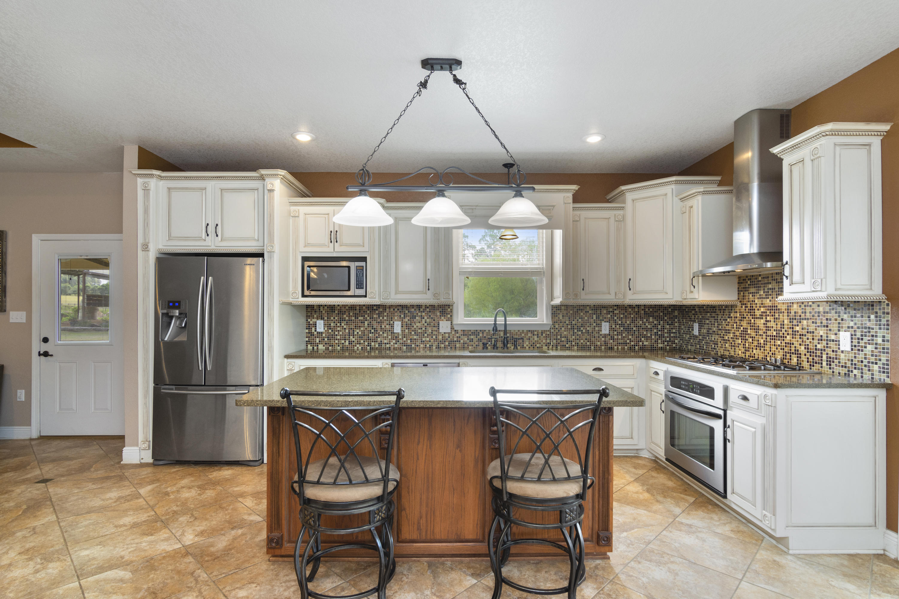 METES & BOUNDS - Farm