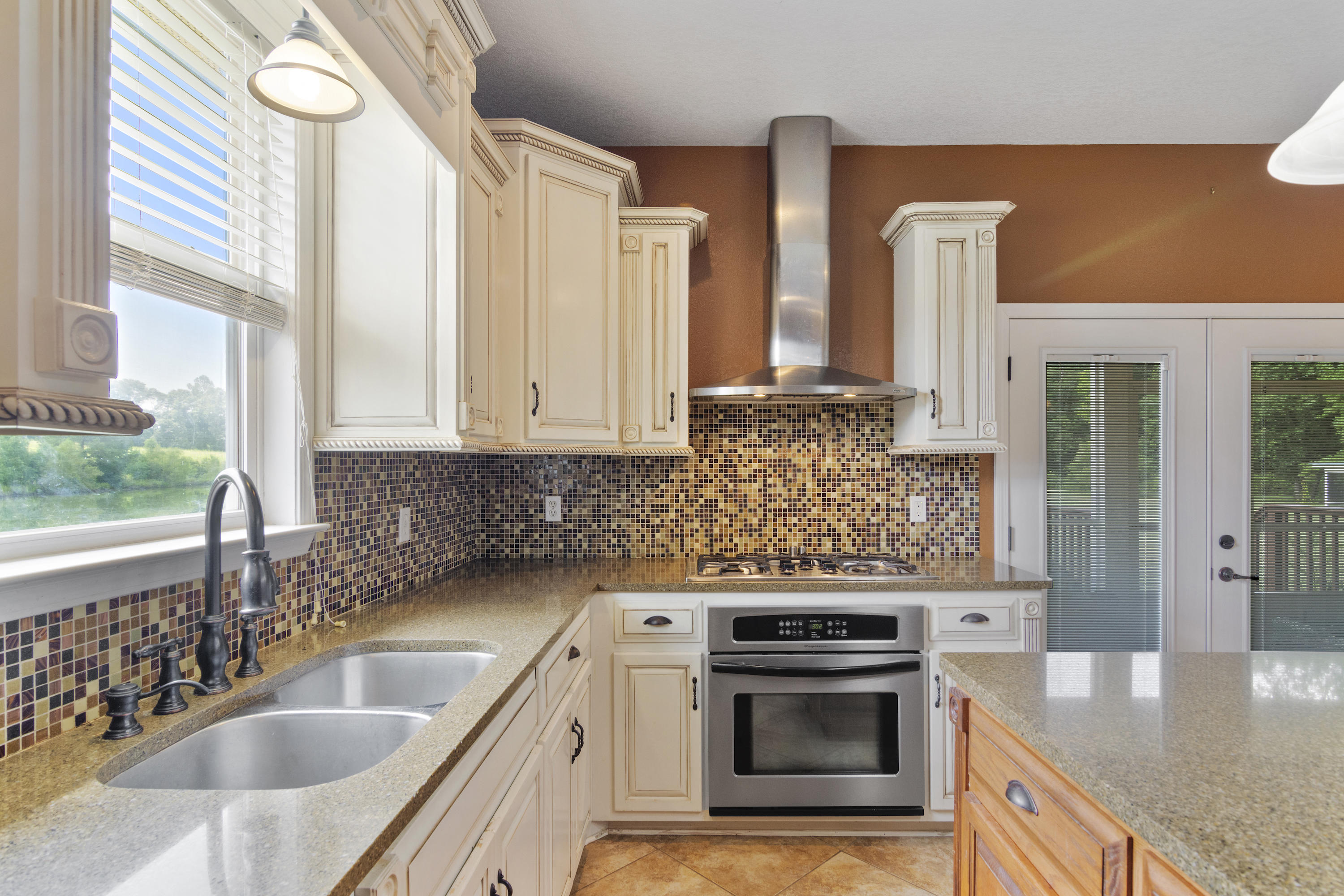 METES & BOUNDS - Farm