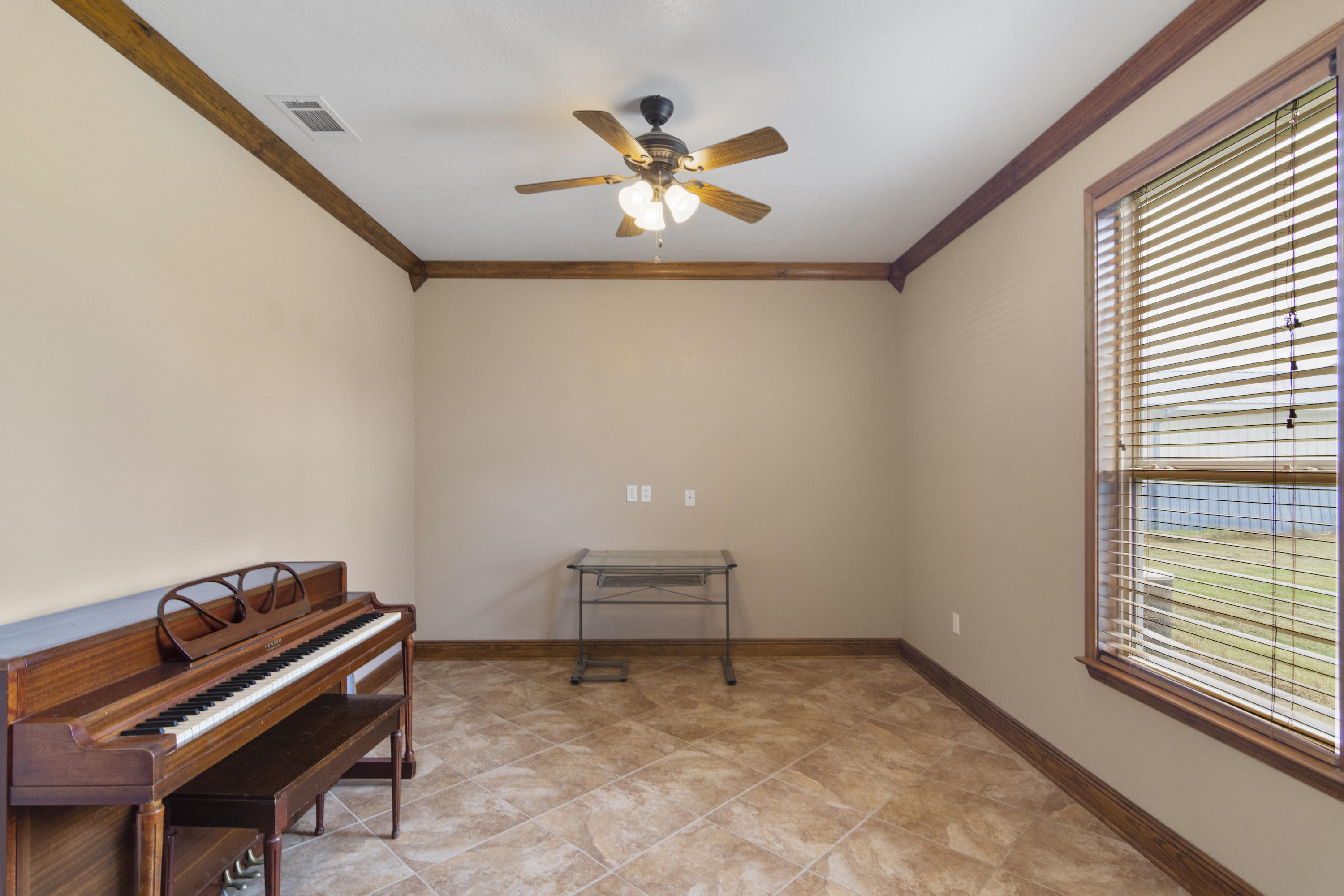 METES & BOUNDS - Farm