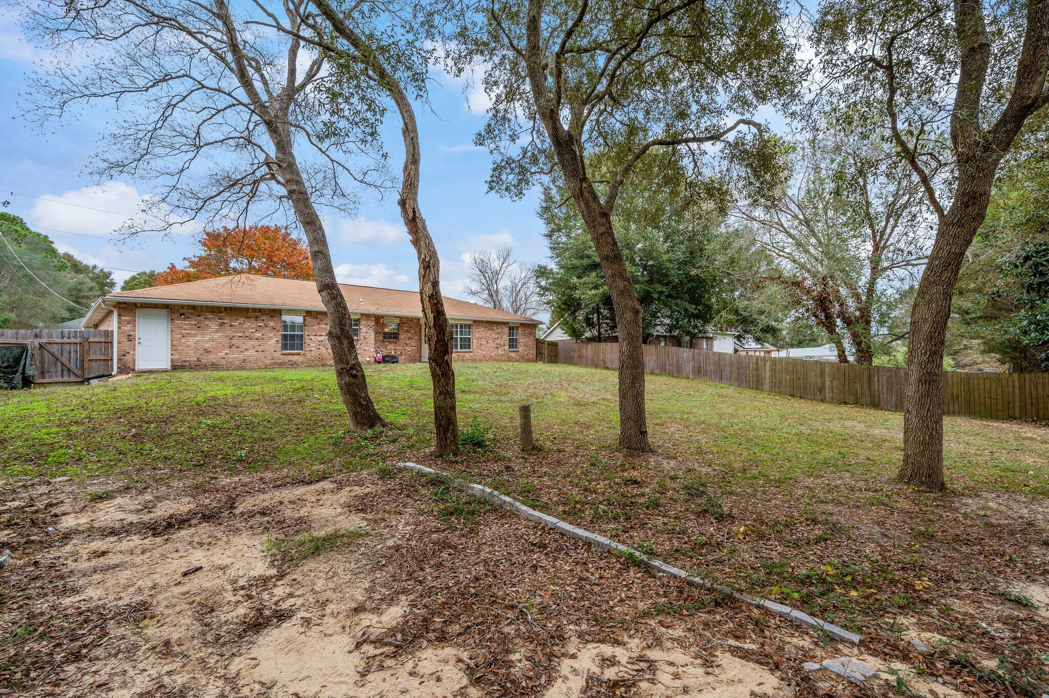 RIVERCHASE S/D PH 2 LOT 19 BLK C - Residential