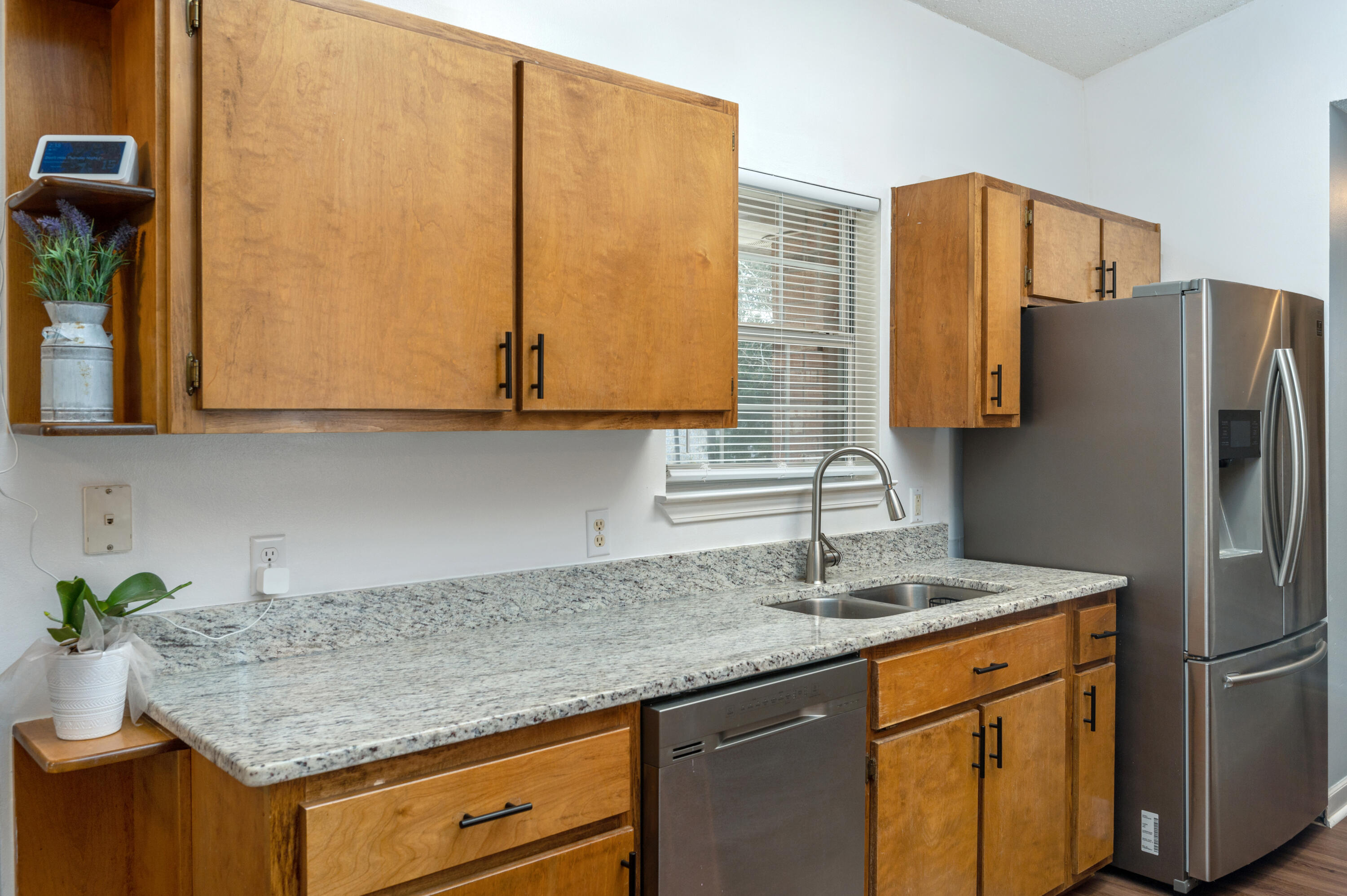 RIVERCHASE S/D PH 2 LOT 19 BLK C - Residential