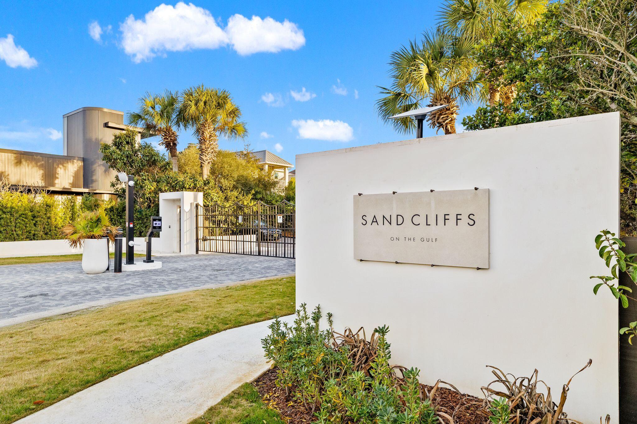 SAND CLIFFS - Residential