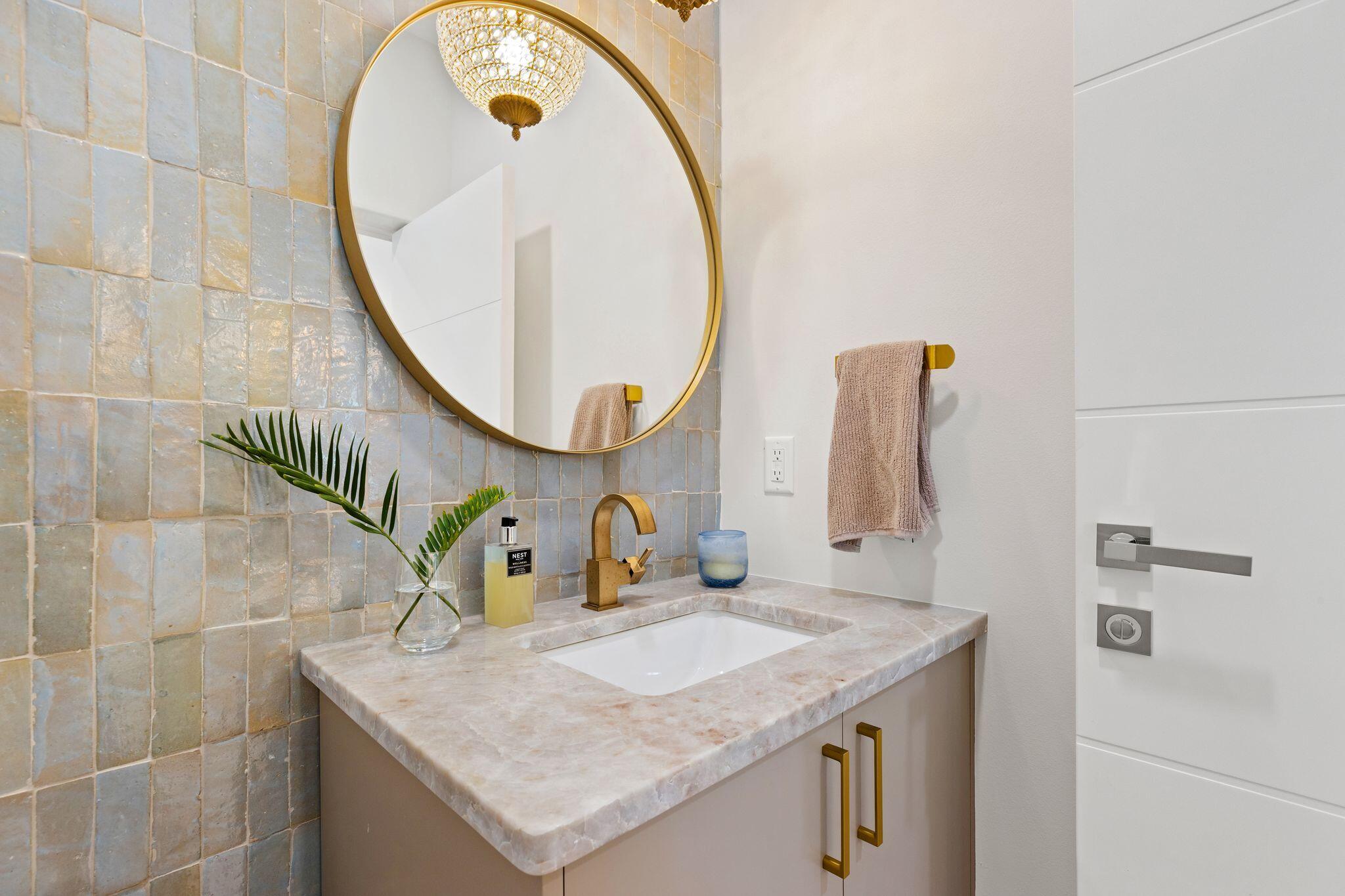 SAND CLIFFS - Residential