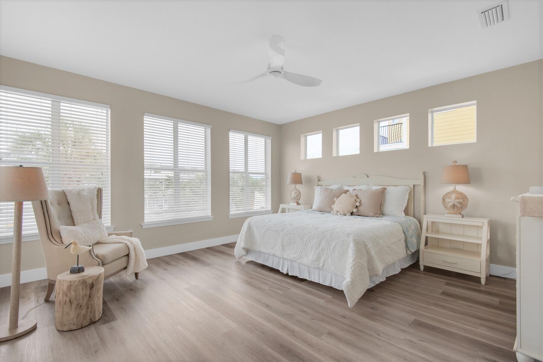 CRYSTAL BEACH - Residential