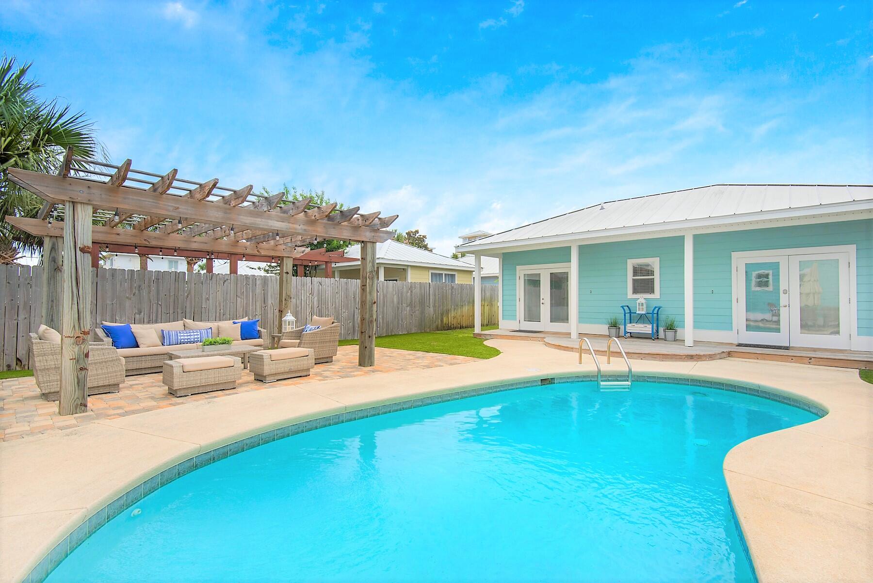 CRYSTAL BEACH - Residential