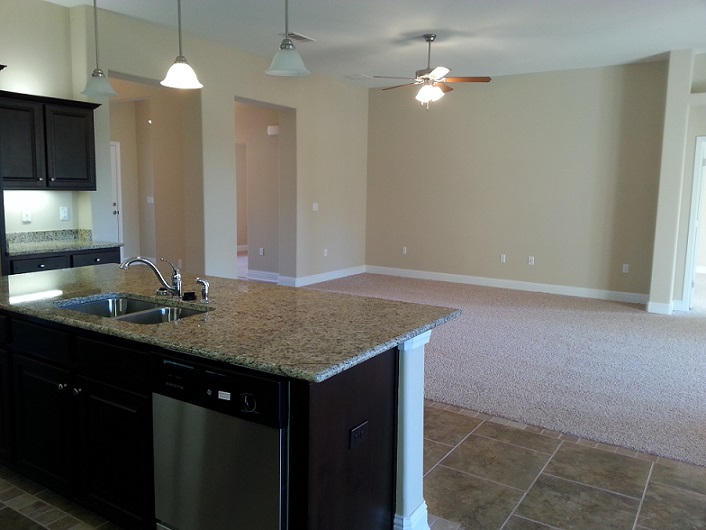 HOLLEY BY THE SEA - Residential