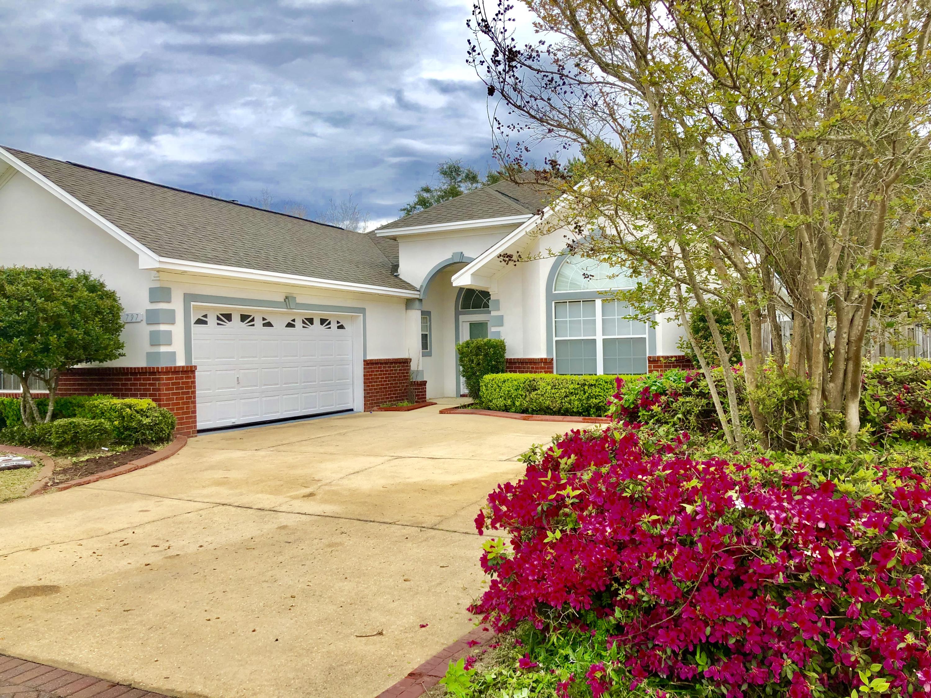 BRIDGEPORT COLONY - Residential