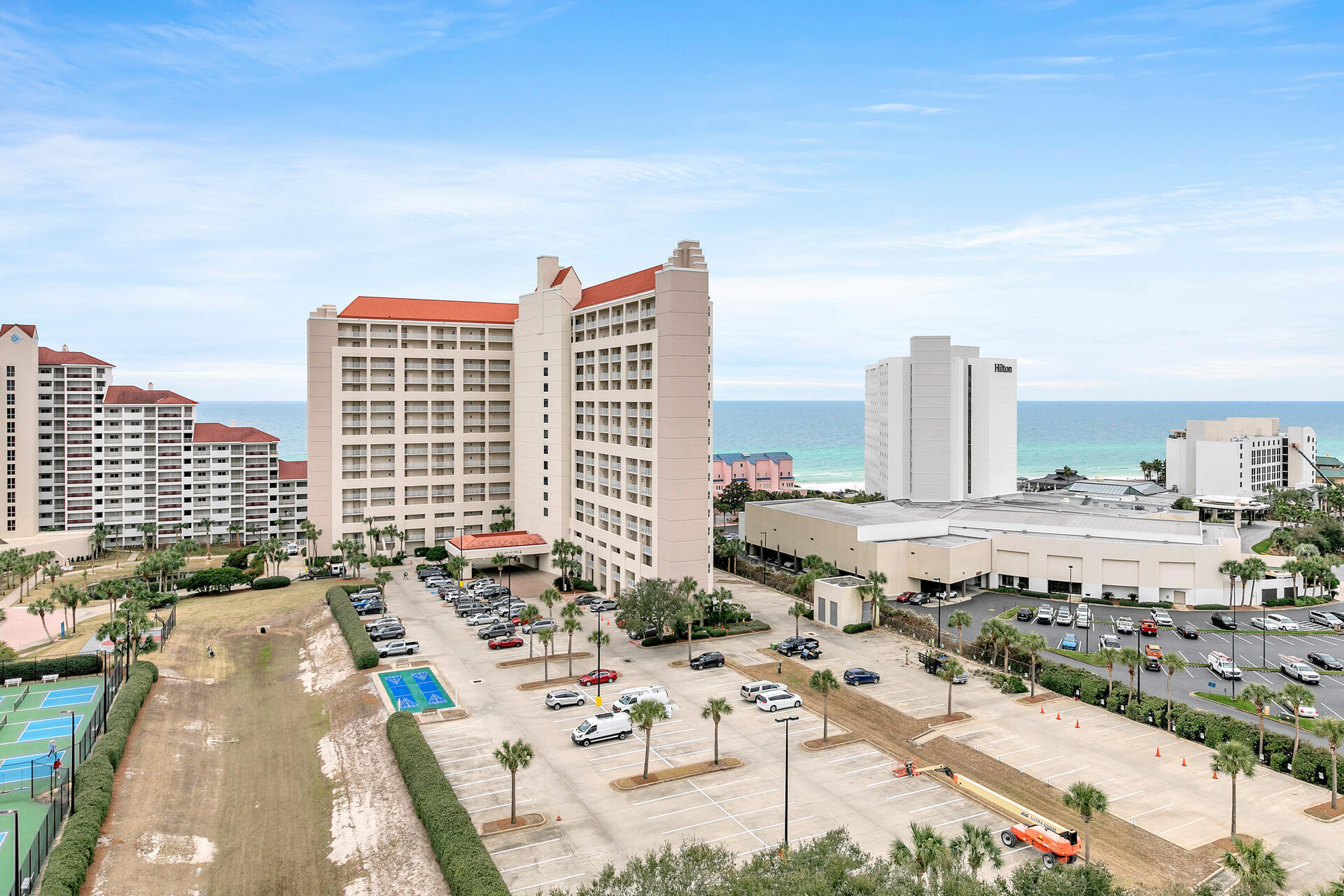 SUMMIT AT TOPS'L (THE) - Residential