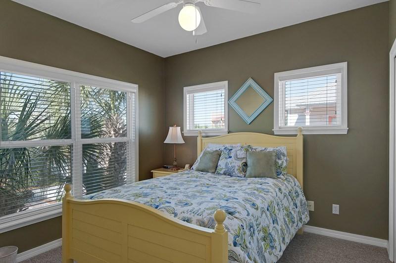 GULFSIDE COTTAGES - Residential