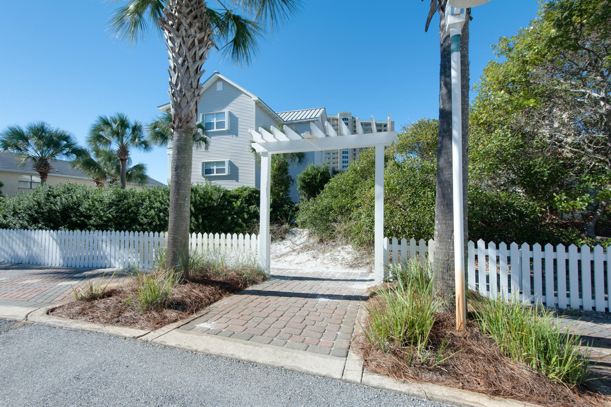 GULFSIDE COTTAGES - Residential