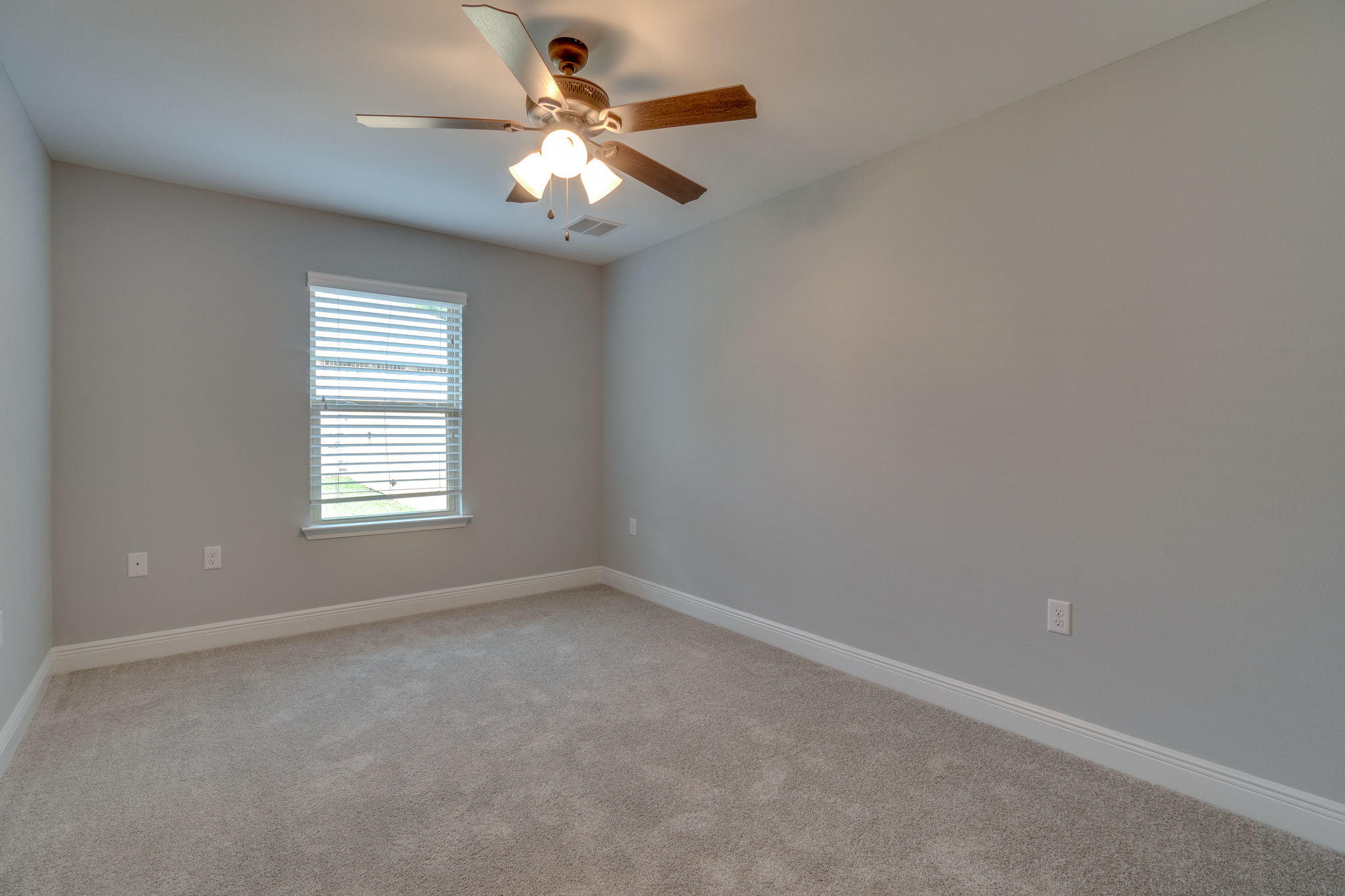SCHOOLVIEW - Residential