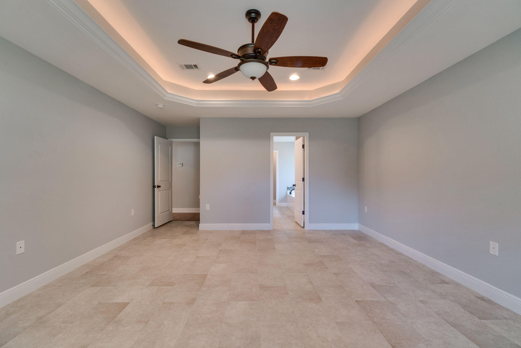 SCHOOLVIEW - Residential