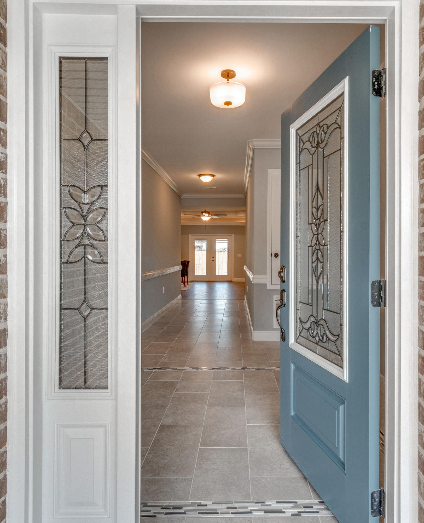 SCHOOLVIEW - Residential