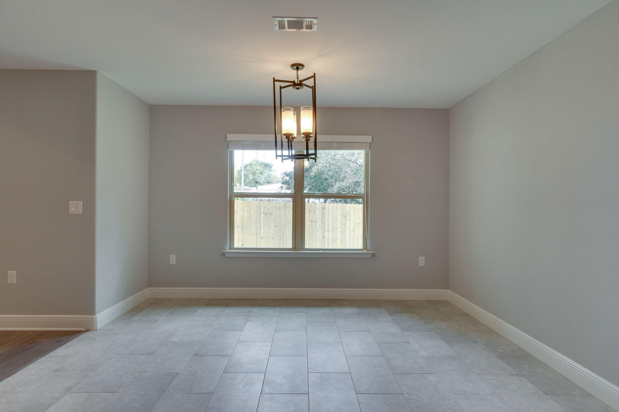 SCHOOLVIEW - Residential