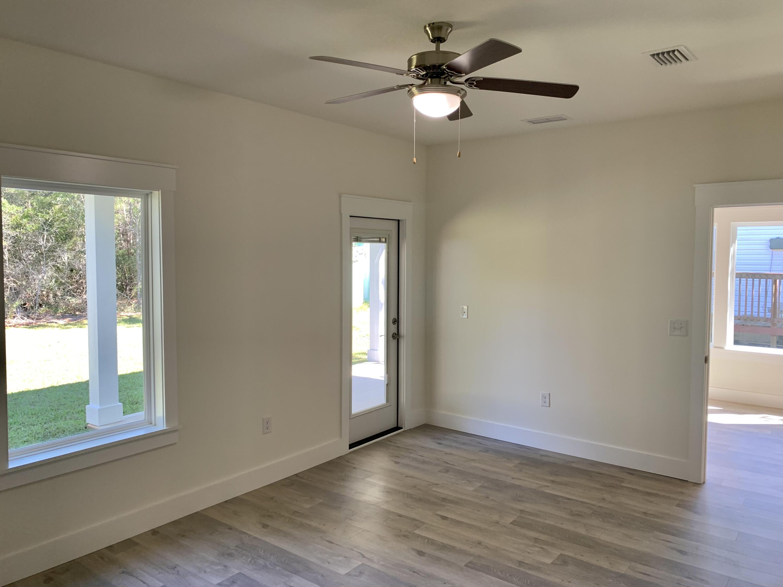 EAST BAY HEIGHTS - Residential