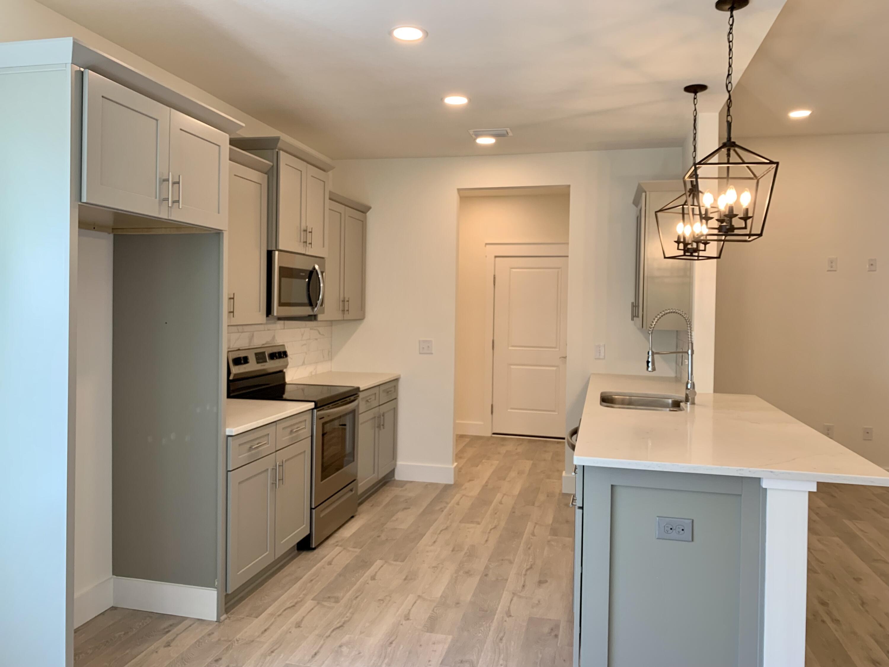 EAST BAY HEIGHTS - Residential