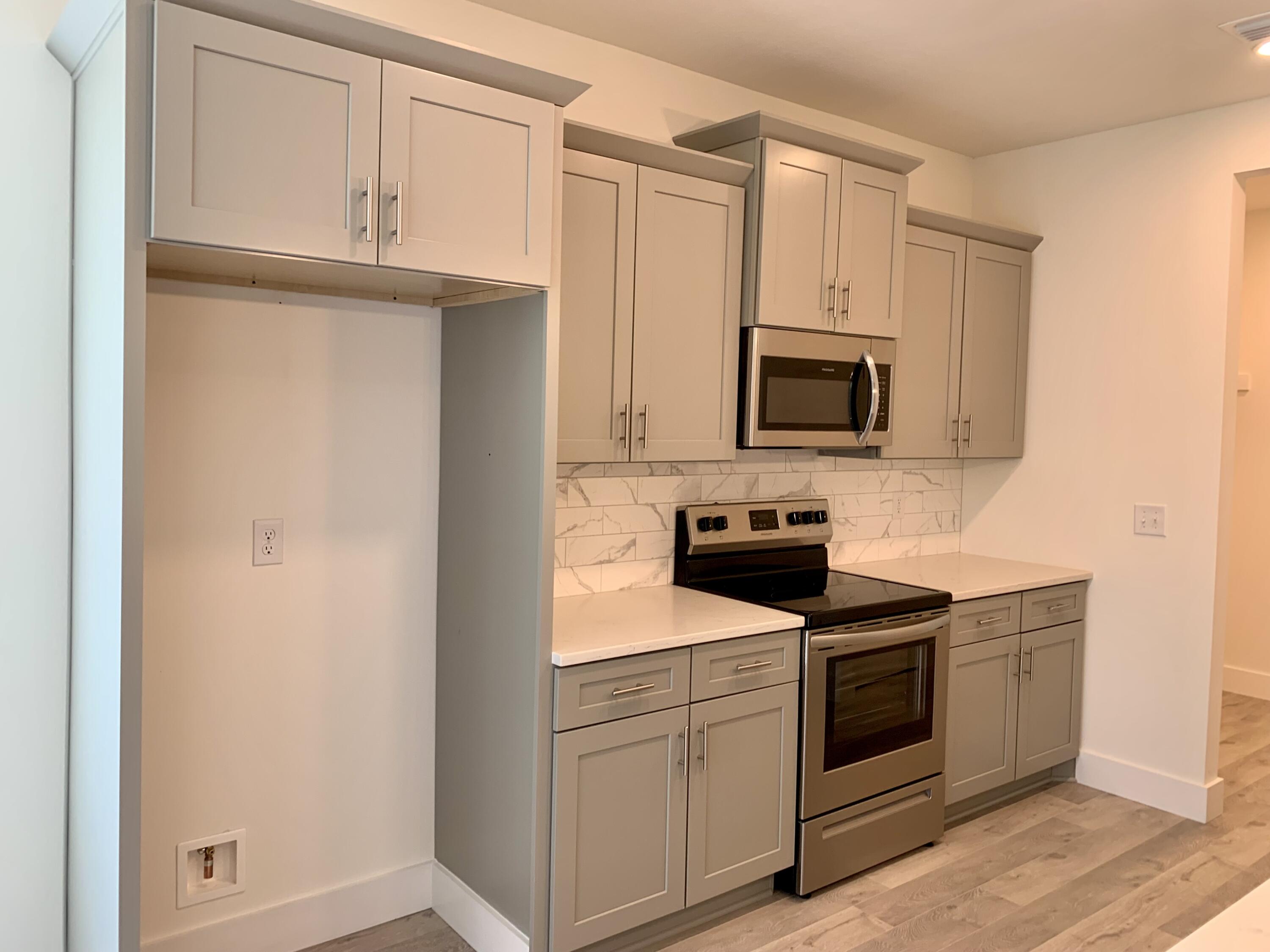 EAST BAY HEIGHTS - Residential