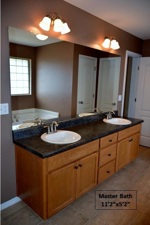 CREETWOOD VILLAGE - Residential