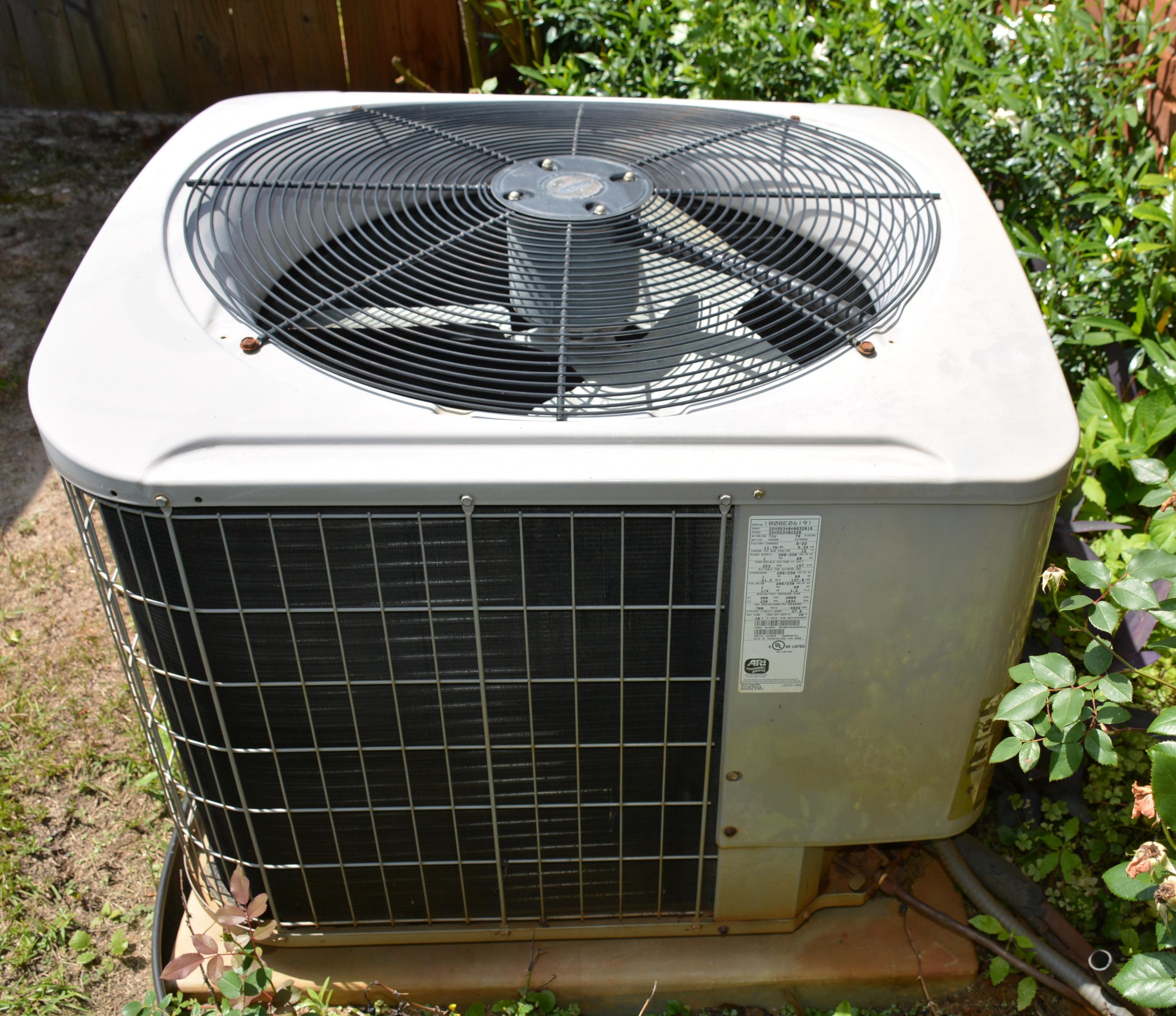 CREETWOOD VILLAGE - Residential