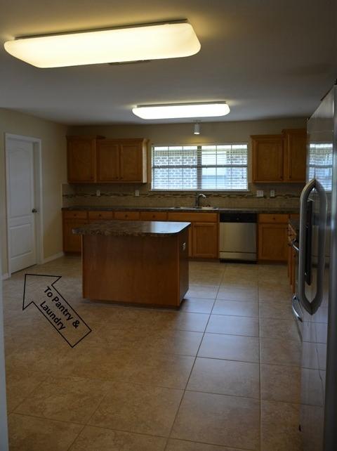 CREETWOOD VILLAGE - Residential