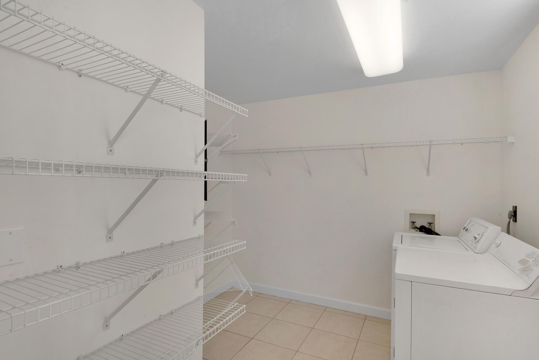 TURNBERRY VILLAS CONDO - Residential