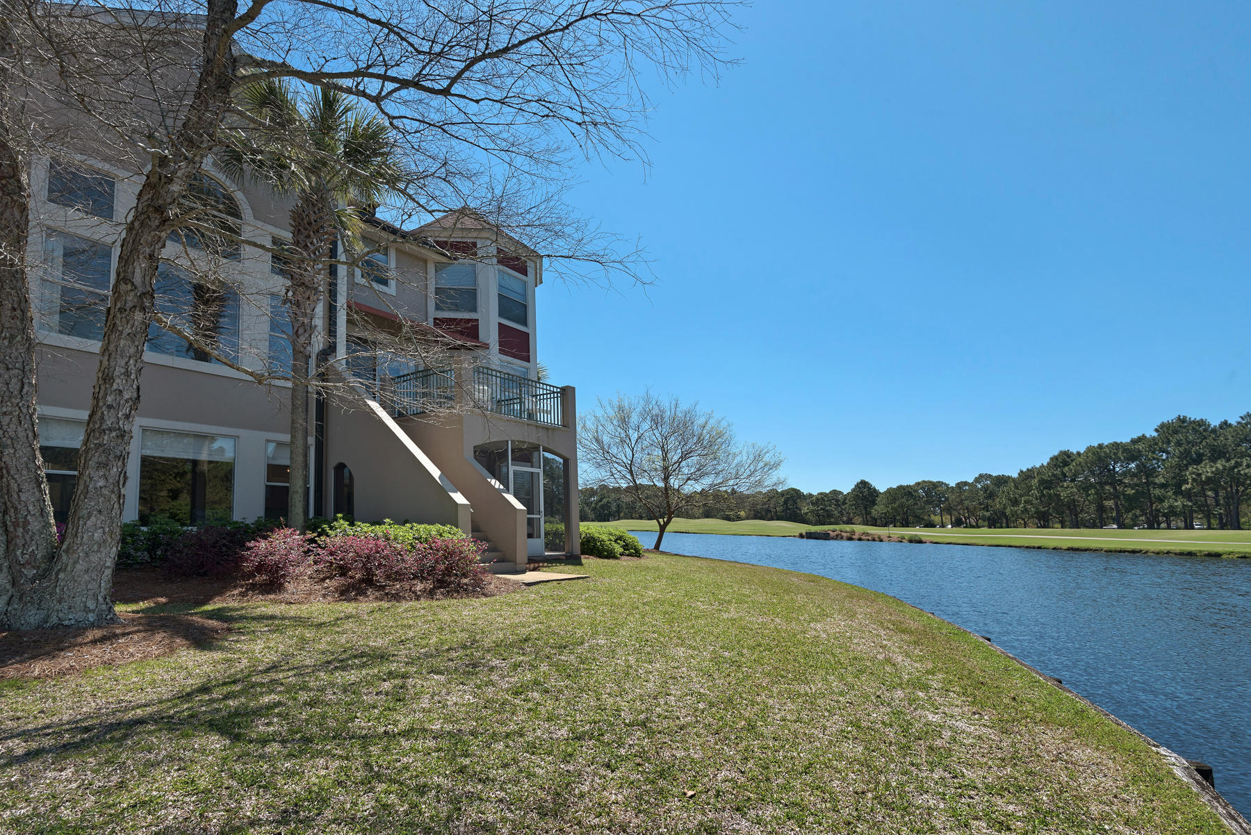 TURNBERRY VILLAS CONDO - Residential