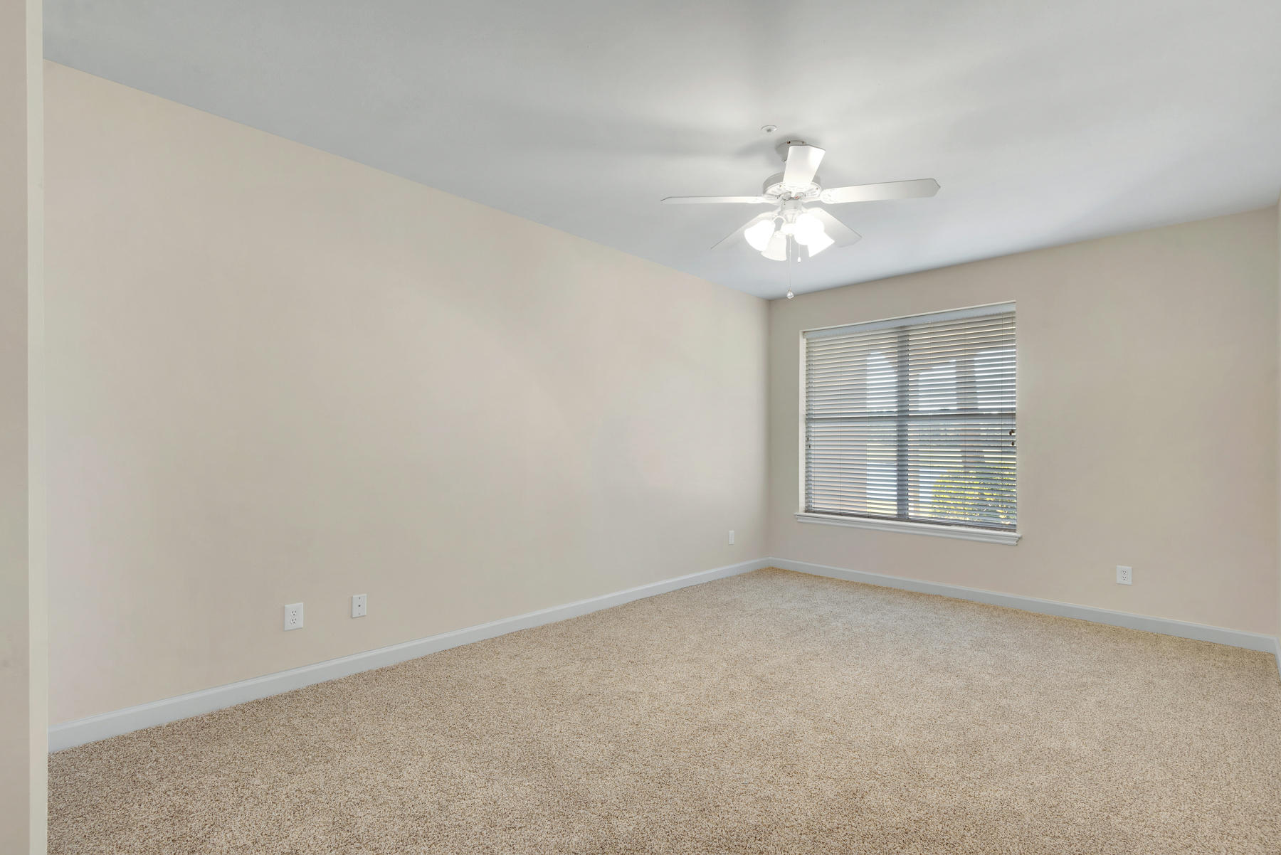 TURNBERRY VILLAS CONDO - Residential