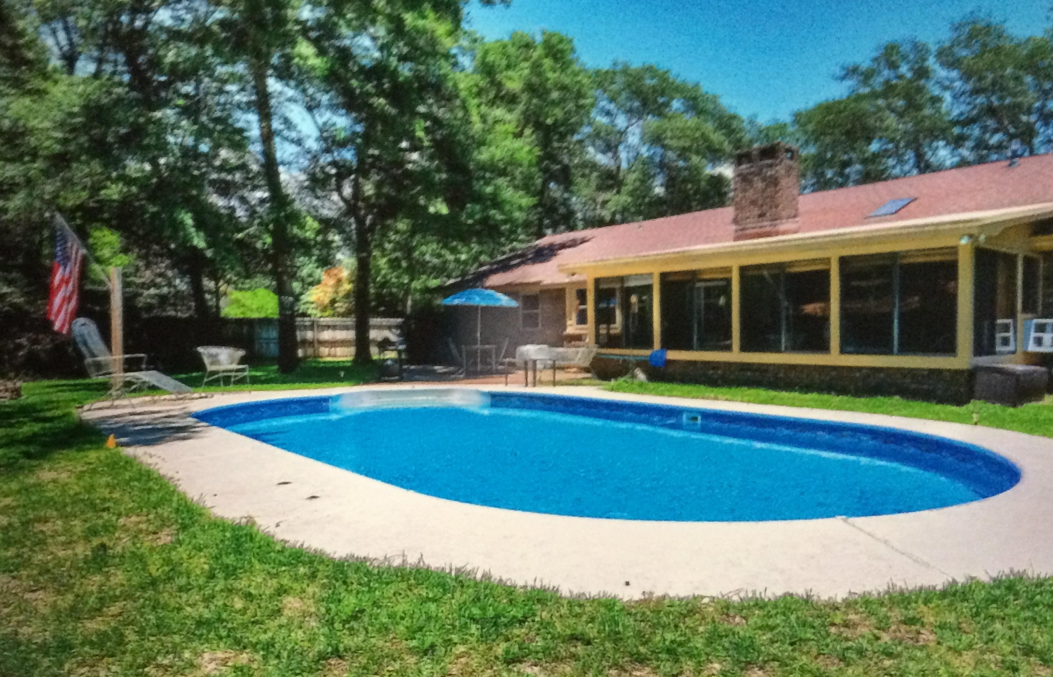 ROCKY BAYOU COUNTRY CLUB ESTATES 1 - Residential