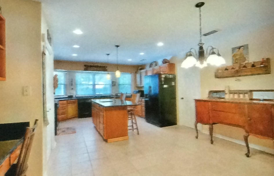 ROCKY BAYOU COUNTRY CLUB ESTATES 1 - Residential