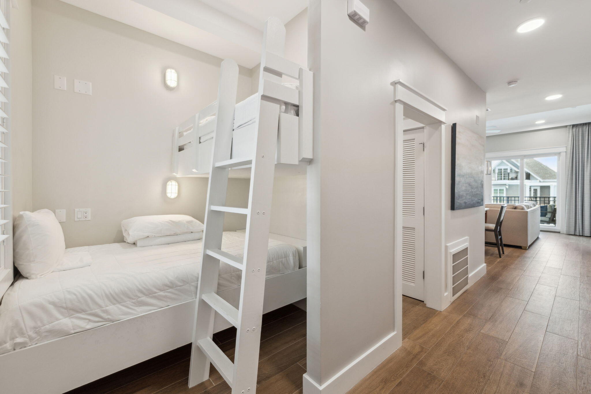 Parkside at the Henderson - Residential