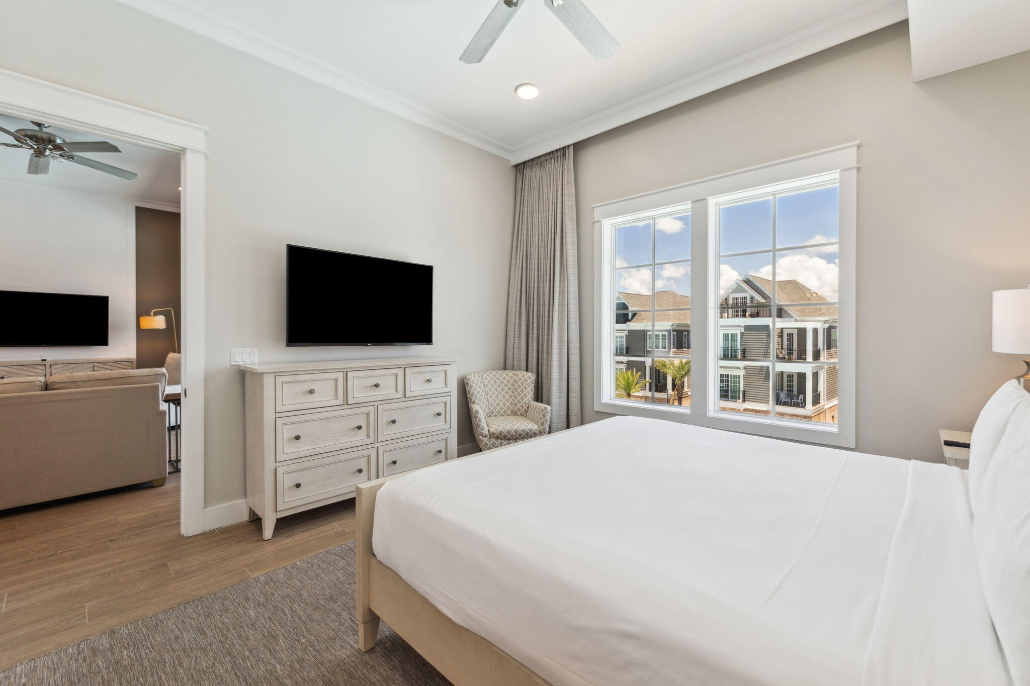 Parkside at the Henderson - Residential
