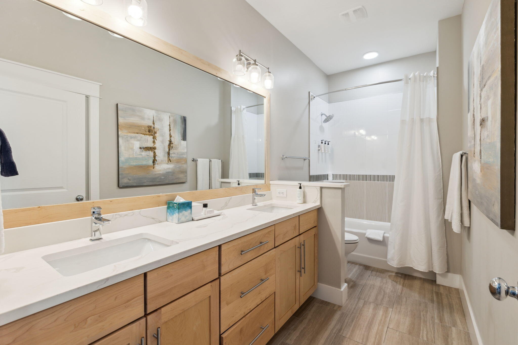 Parkside at the Henderson - Residential