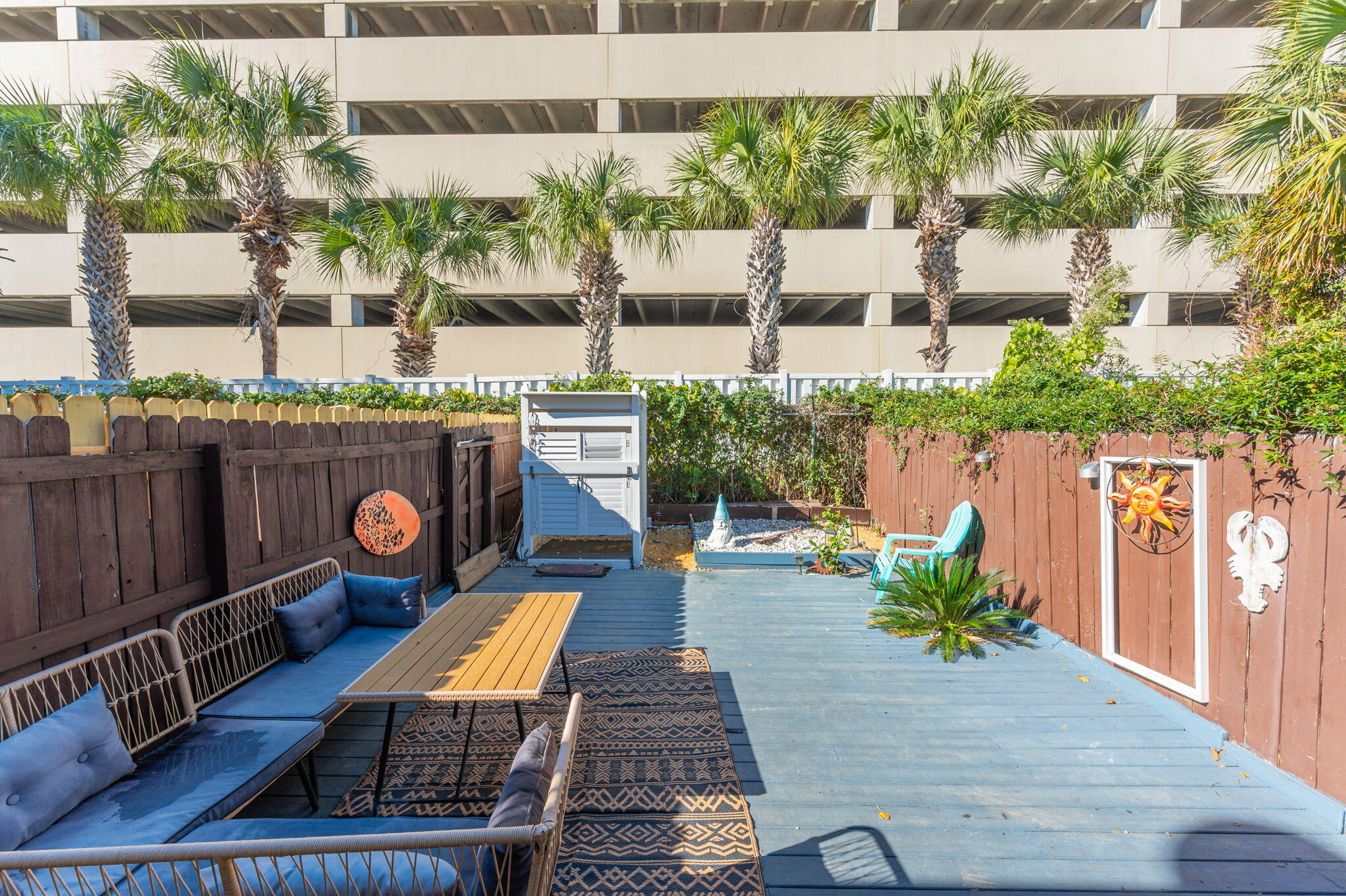 OPEN SANDS - Residential