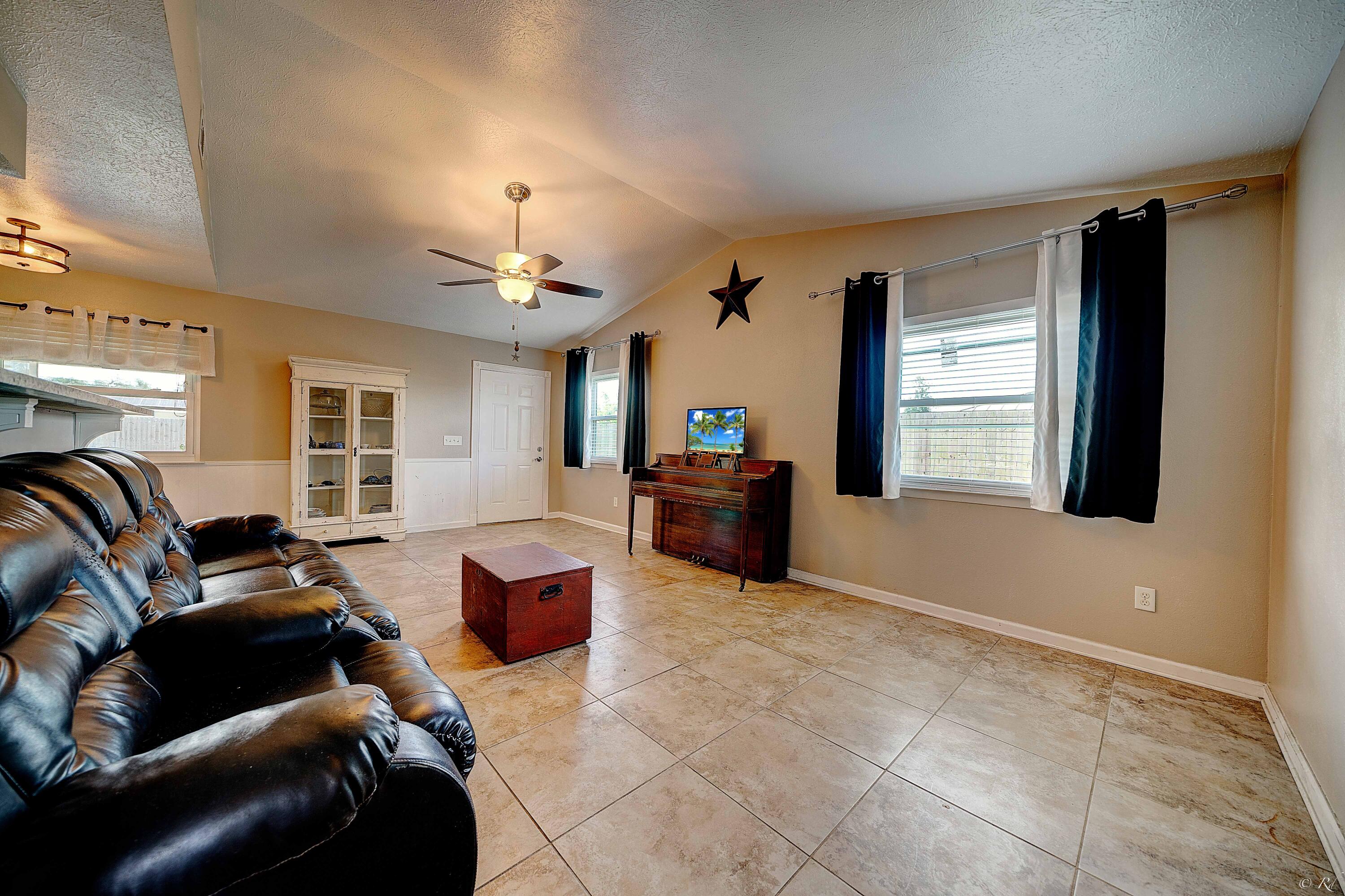 LYNN HAVEN - Residential