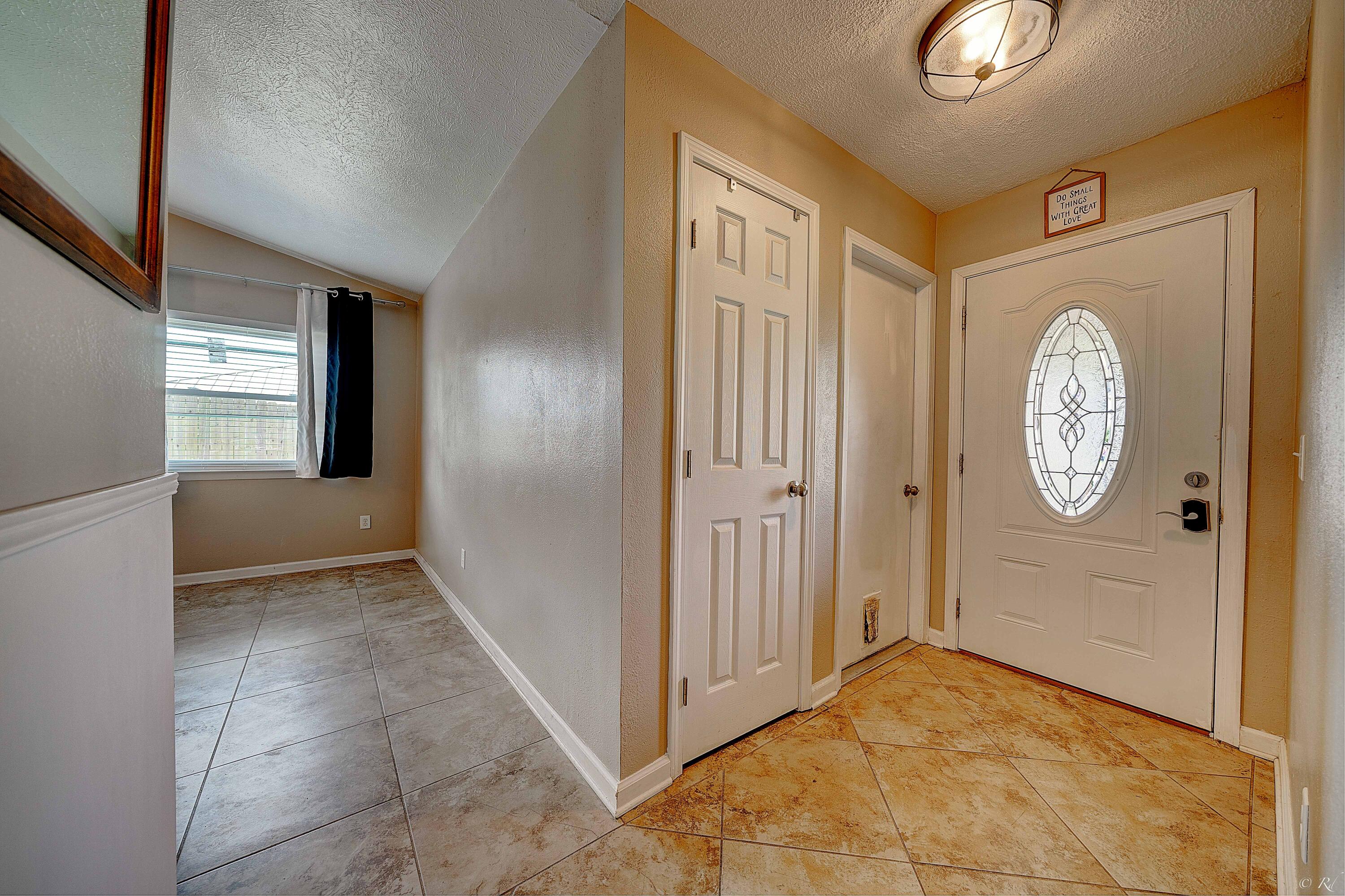 LYNN HAVEN - Residential