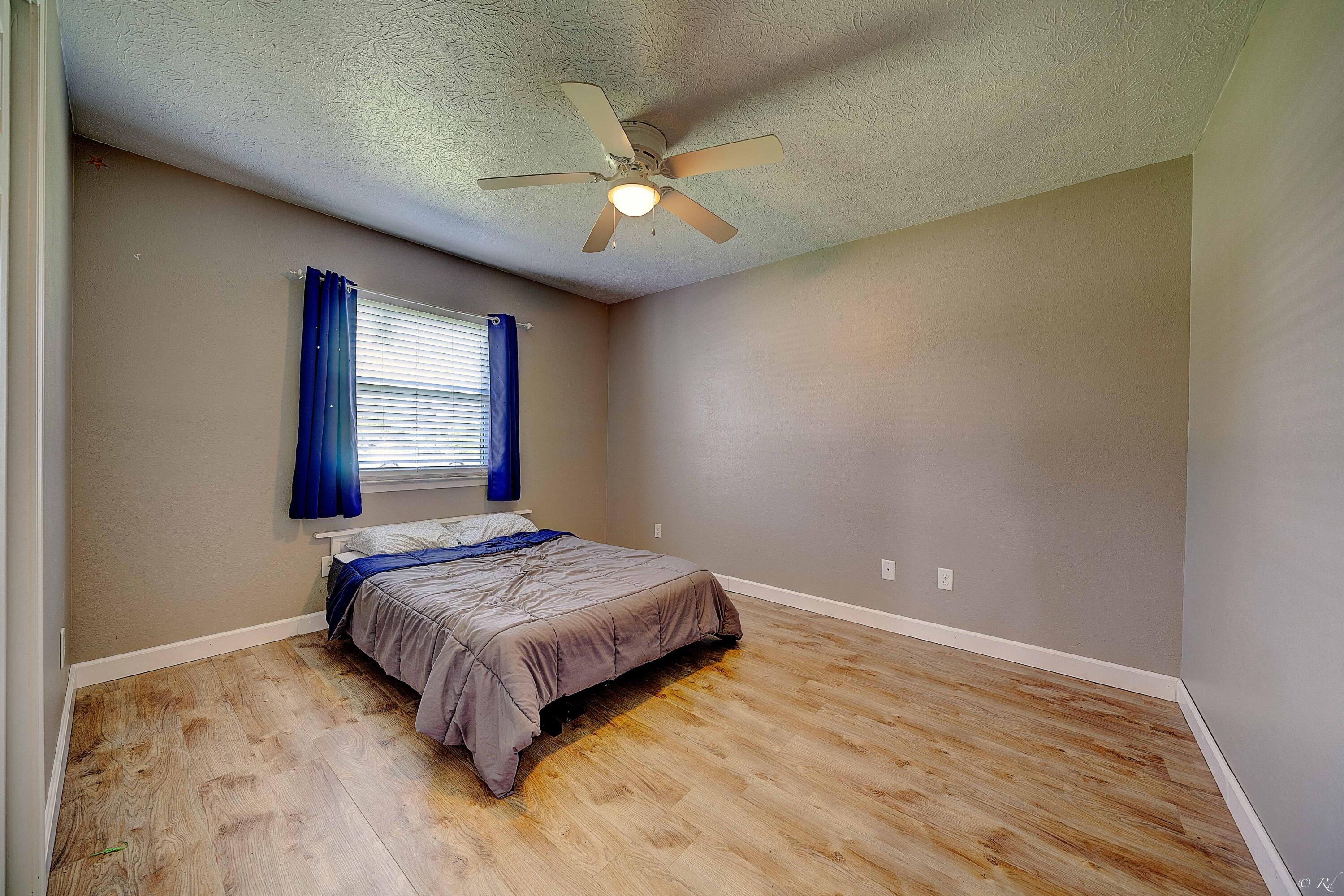 LYNN HAVEN - Residential