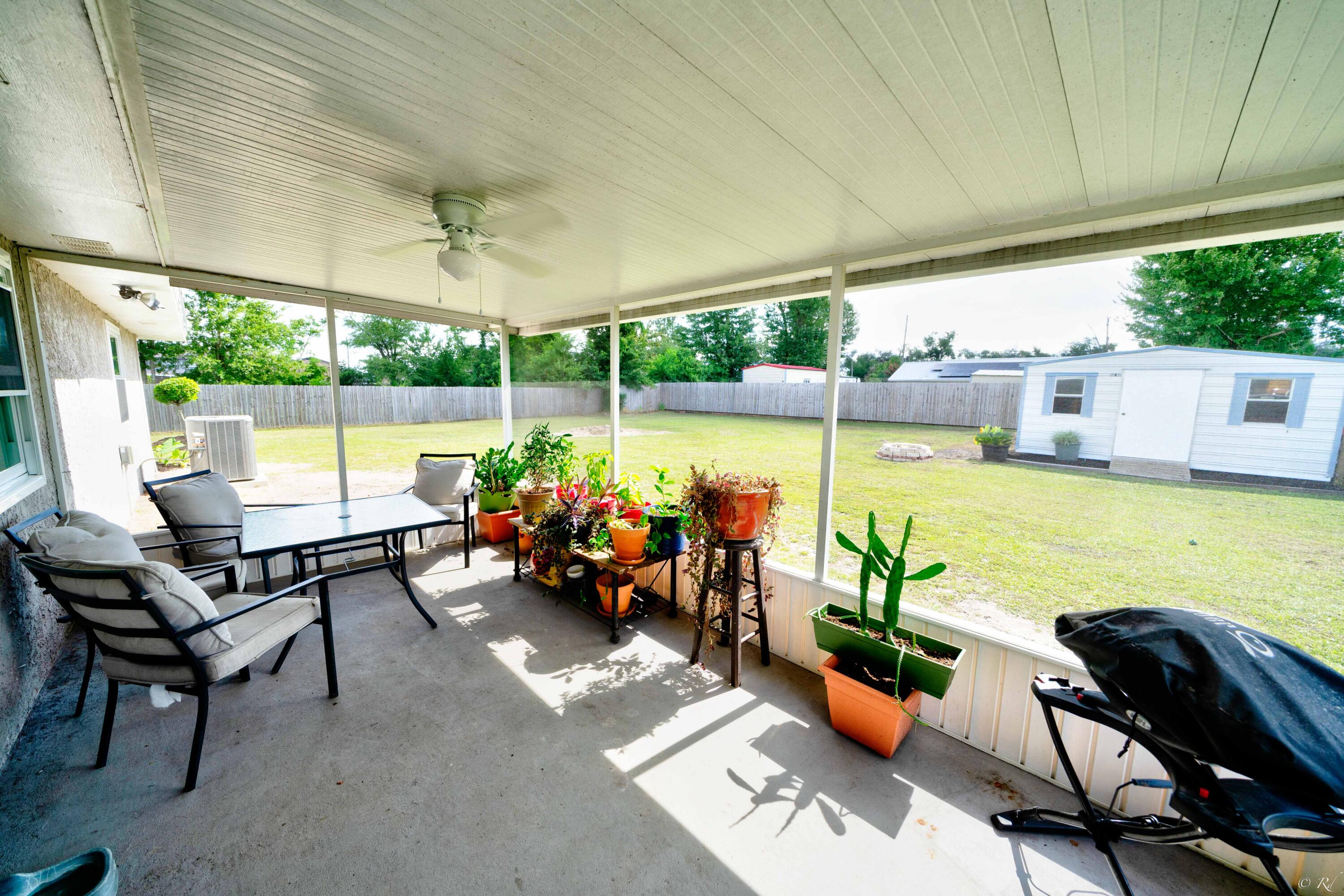 LYNN HAVEN - Residential