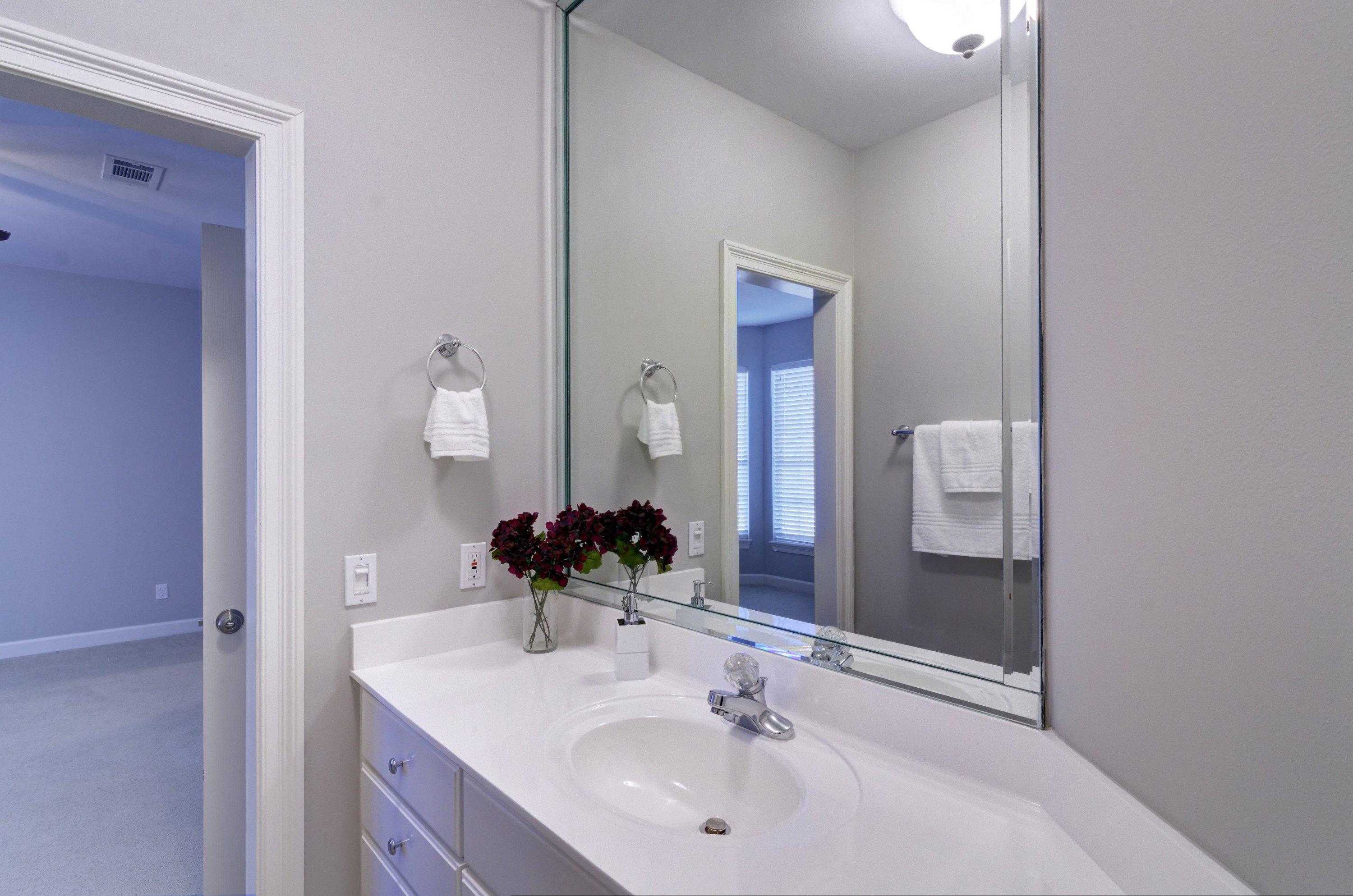 POMPHREY MANOR - Residential