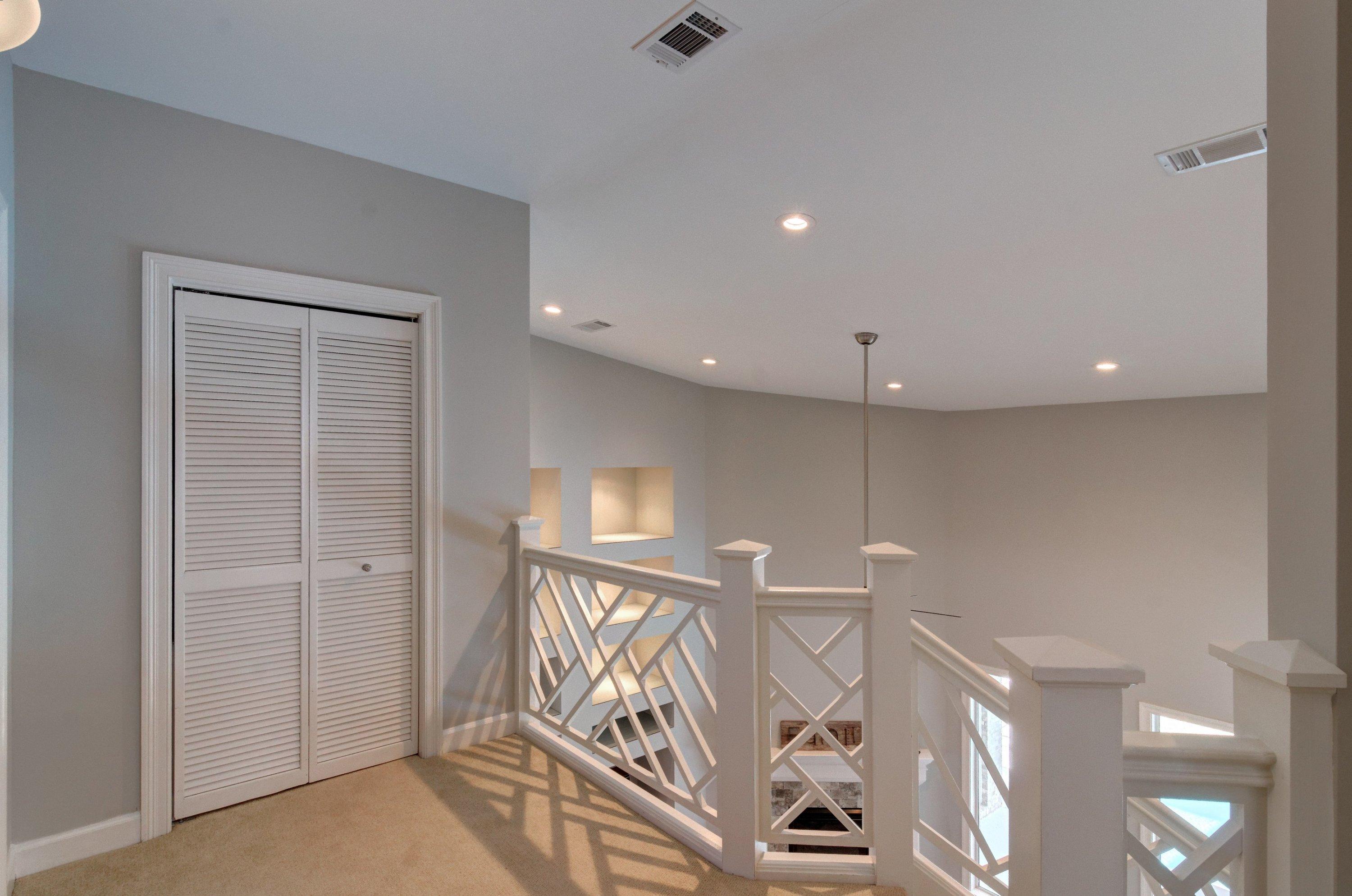 POMPHREY MANOR - Residential