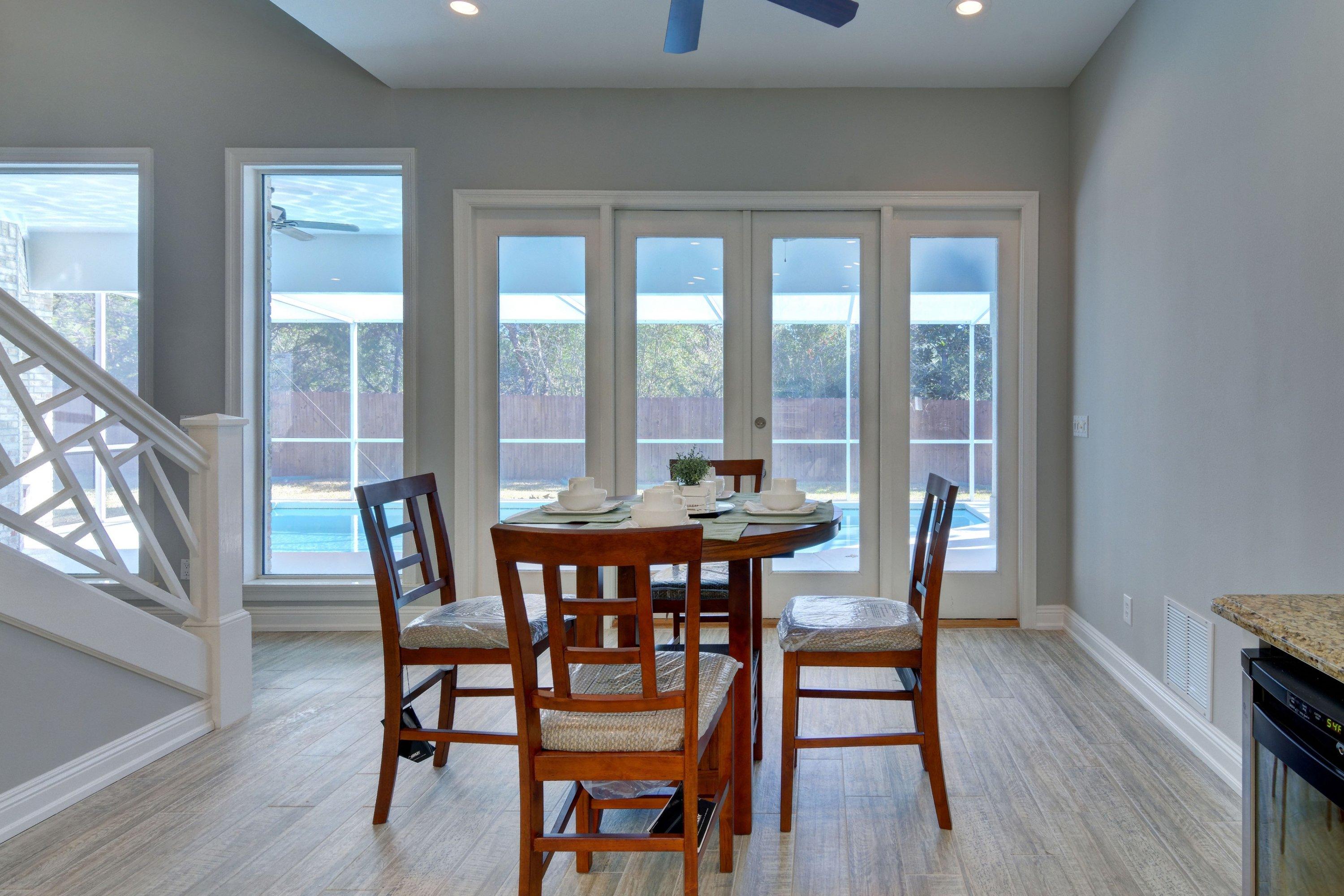 POMPHREY MANOR - Residential