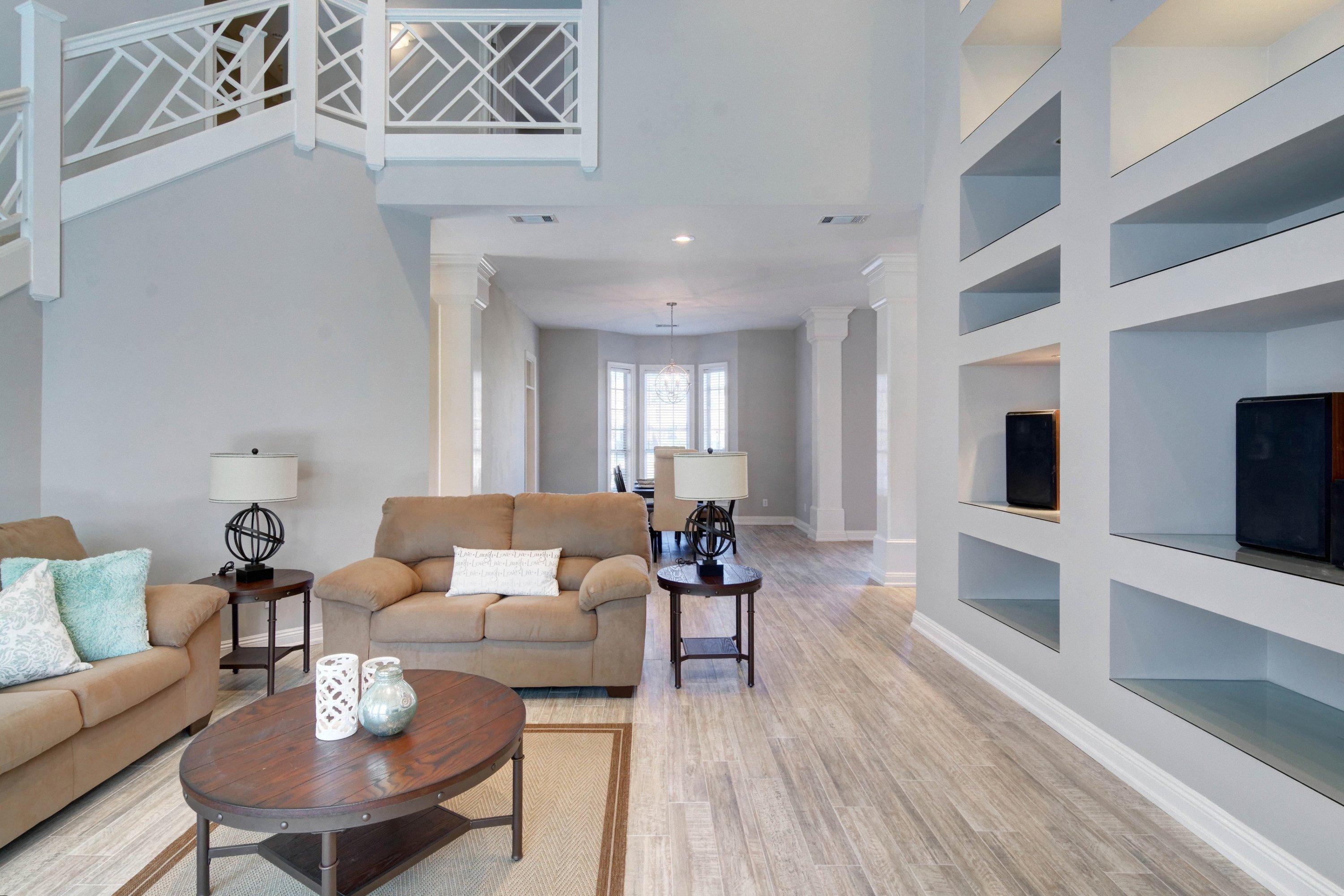 POMPHREY MANOR - Residential