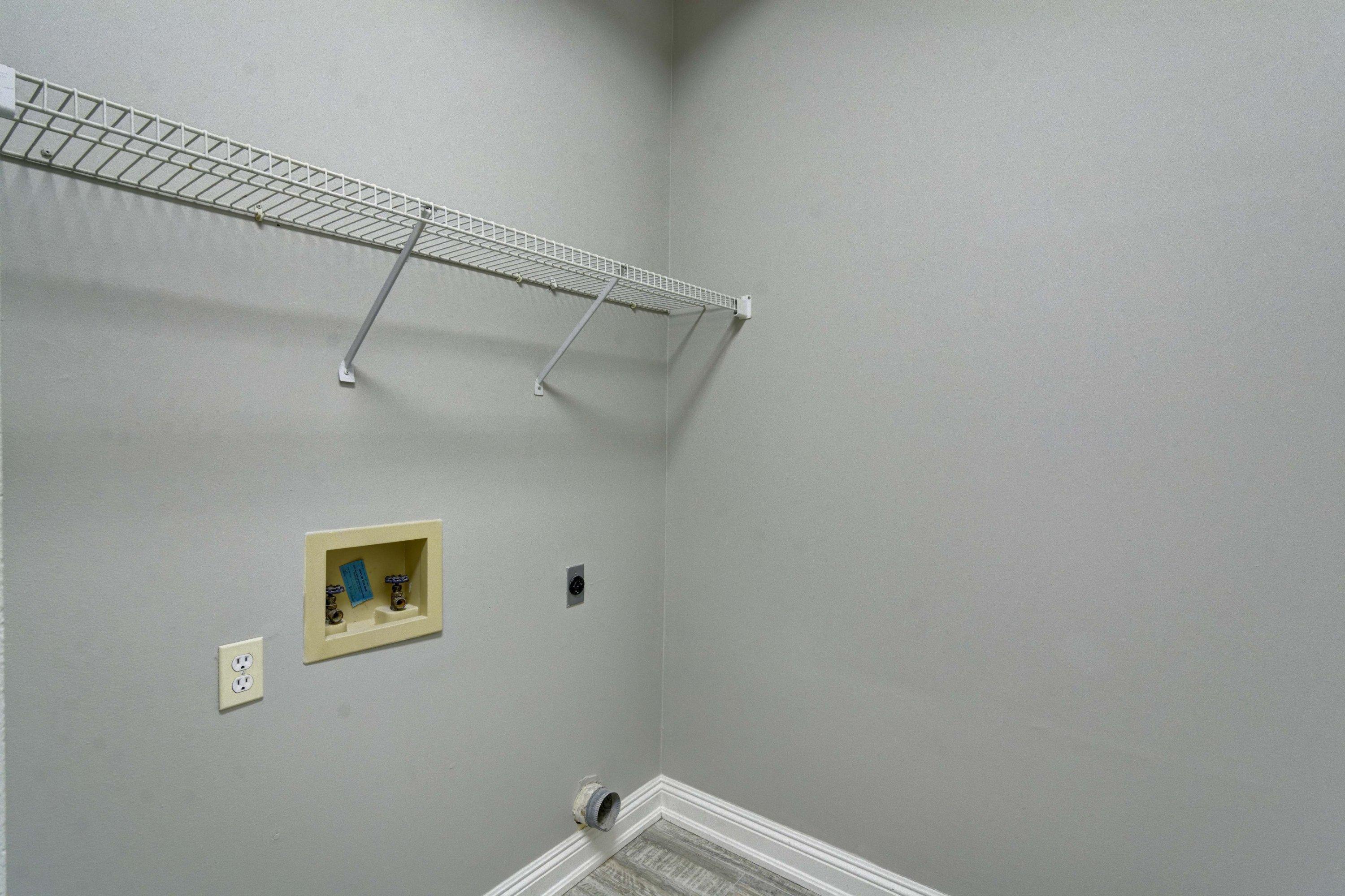 POMPHREY MANOR - Residential