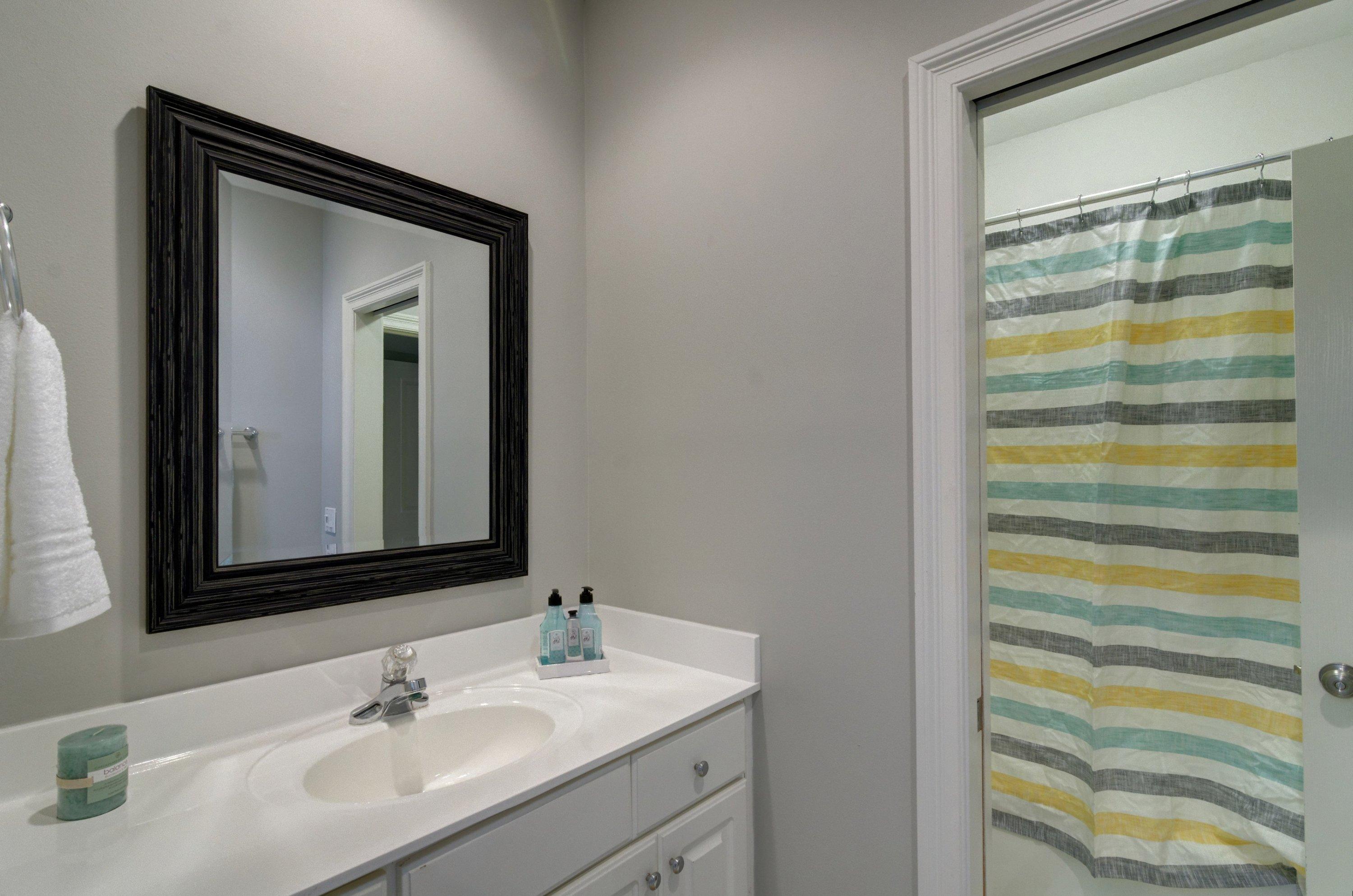 POMPHREY MANOR - Residential