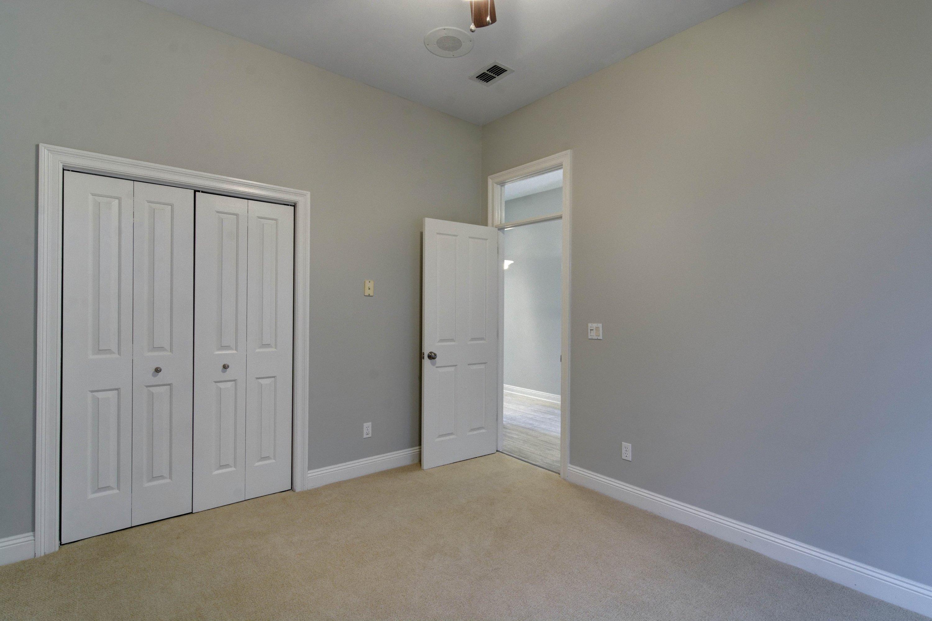 POMPHREY MANOR - Residential