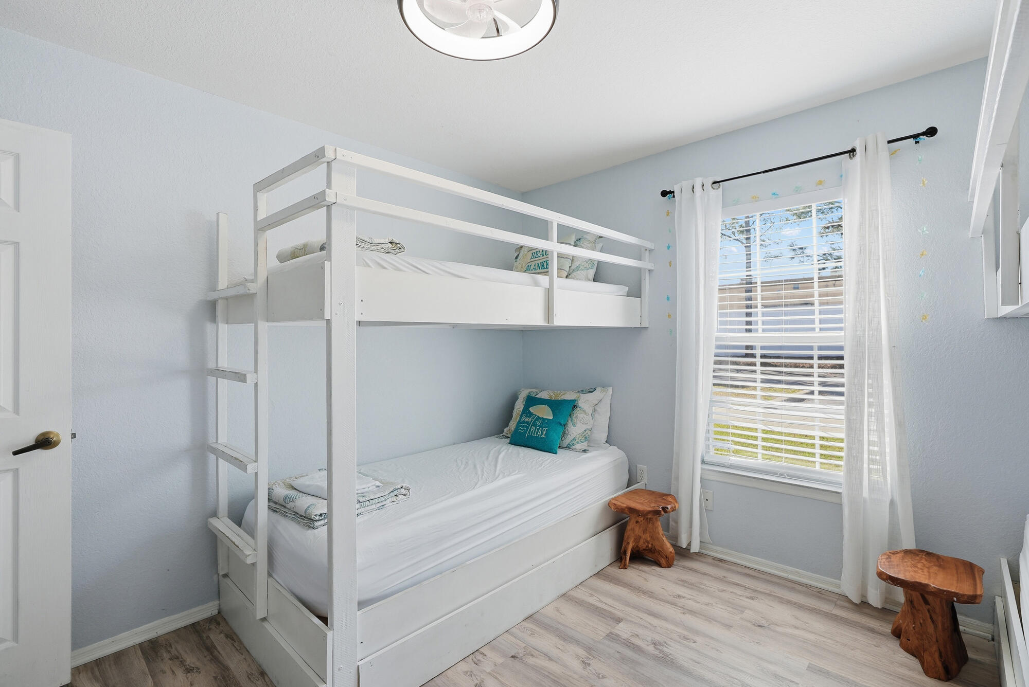 NAUTILUS COVE CONDO - Residential