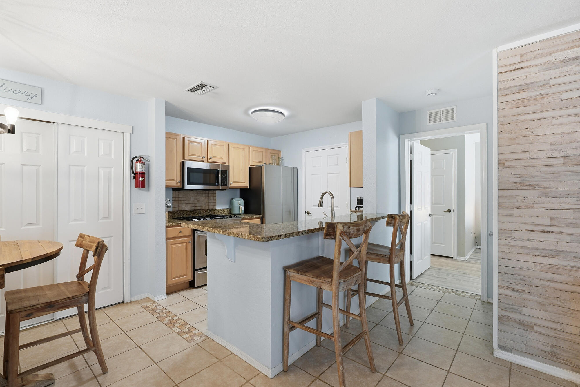 NAUTILUS COVE CONDO - Residential