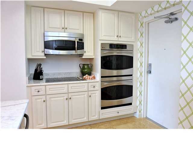 ST. THOMAS AT SILVER SHELLS - Residential