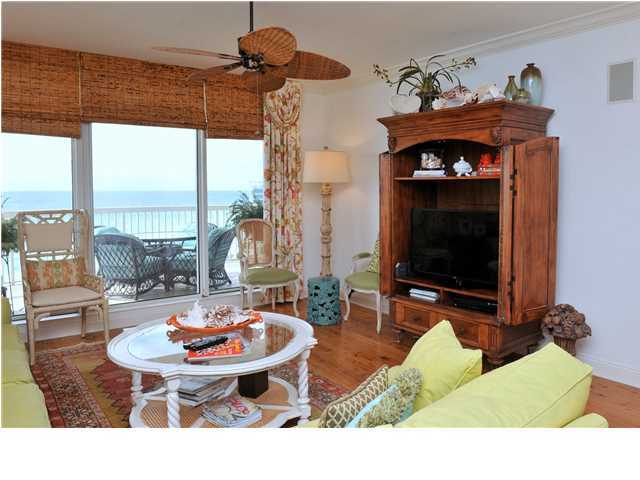 ST. THOMAS AT SILVER SHELLS - Residential