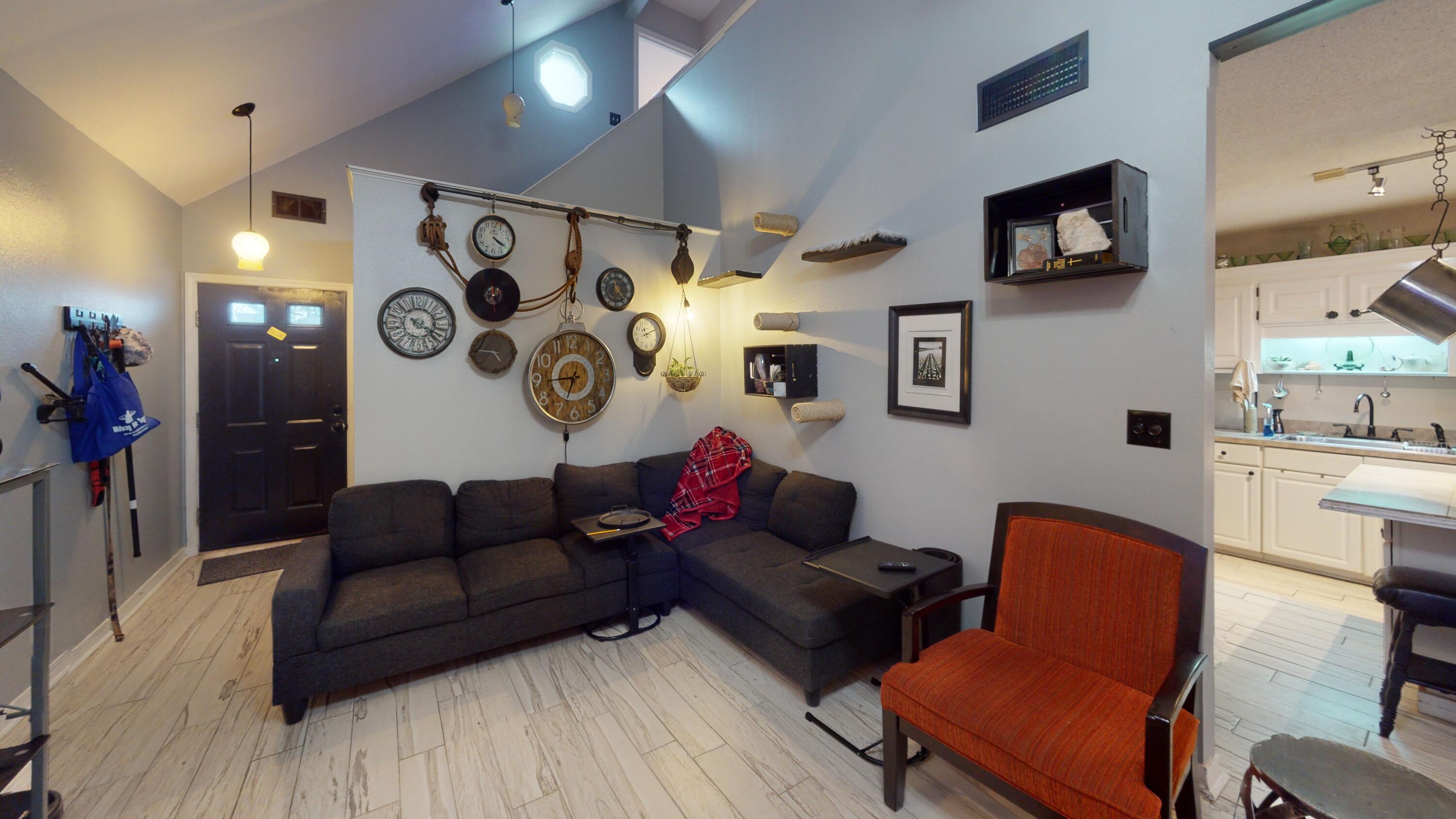 QUAIL RIDGE LANDING - Residential