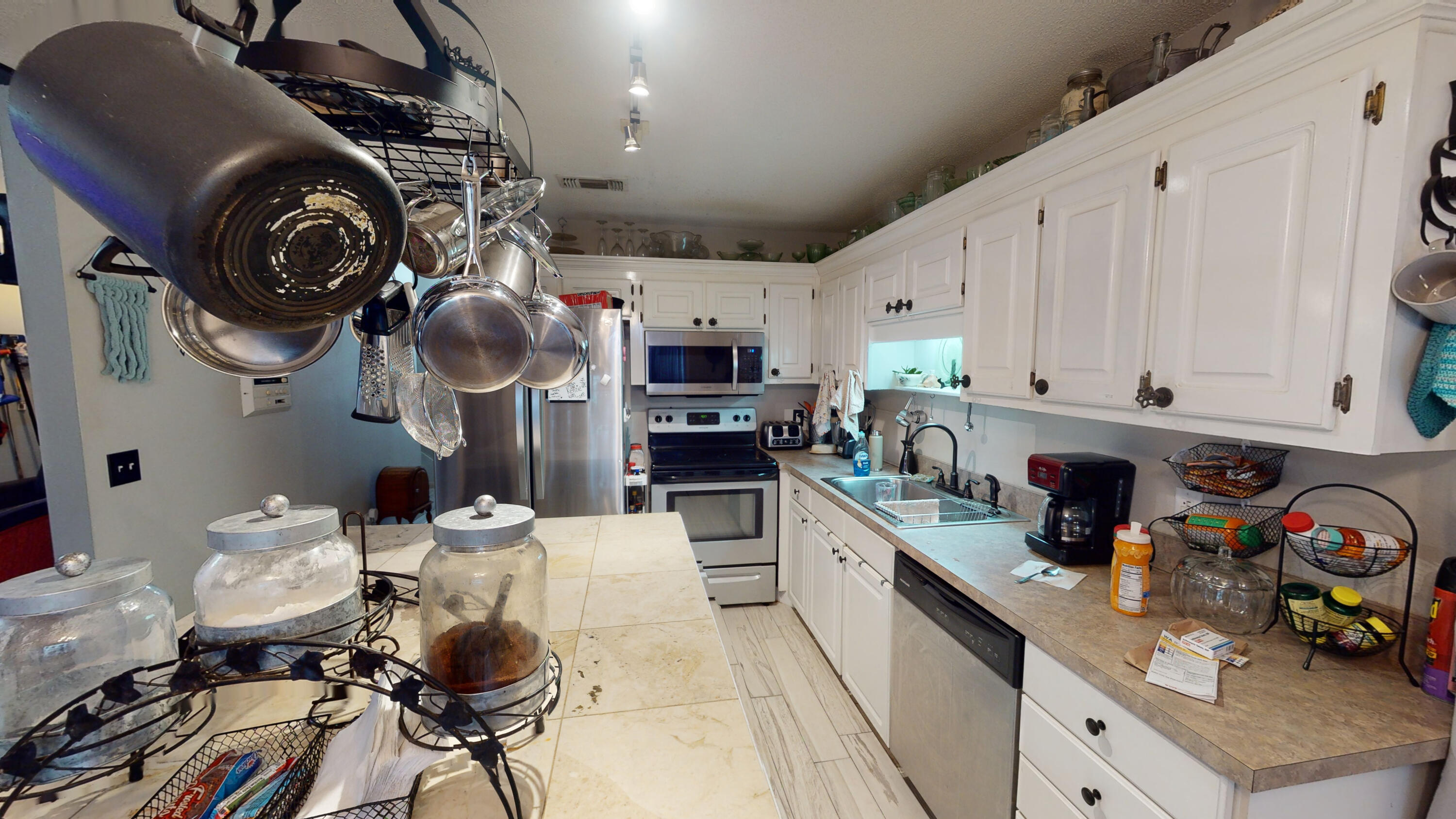 QUAIL RIDGE LANDING - Residential